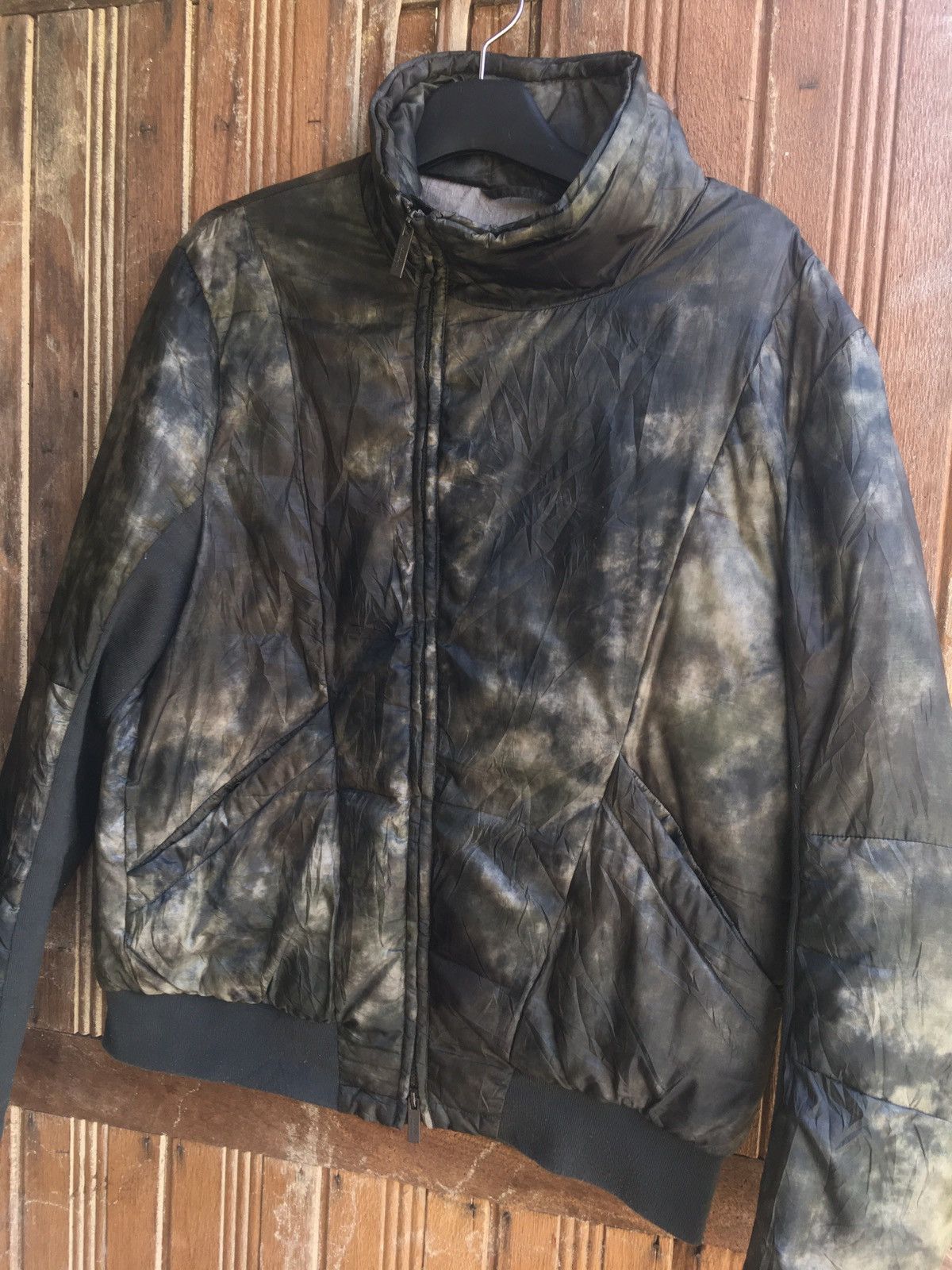 Armani Rare design ARMANI COLLEZIONI Acid wash design puffer jacket Size US L / EU 52-54 / 3 - 2 Thumbnail