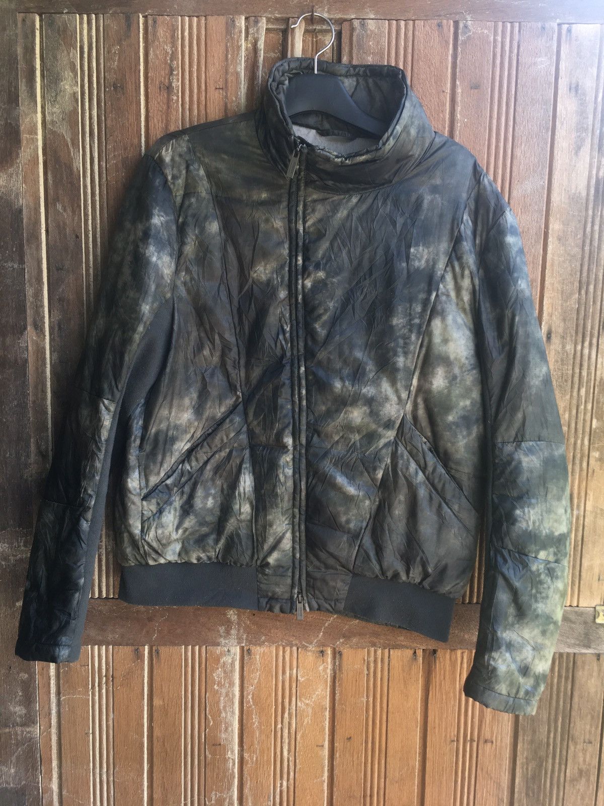 Armani Rare design ARMANI COLLEZIONI Acid wash design puffer jacket Size US L / EU 52-54 / 3 - 1 Thumbnail