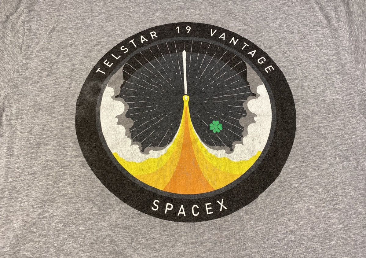 Other SpaceX Telstar 19 Vantage Tee (XL) Size US XL / EU 56 / 4 - 3 Thumbnail