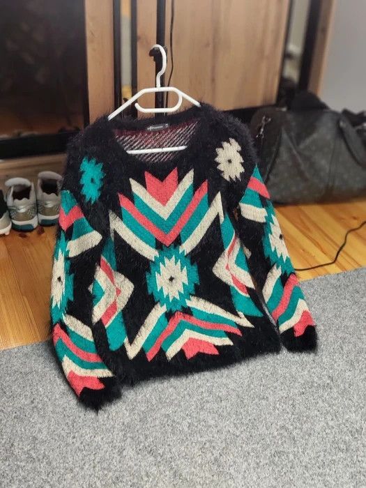 Japanese Brand Vintage 90's Japanese Pattern Mohair Style Crewneck Sweater Size US S / EU 44-46 / 1 - 10 Thumbnail
