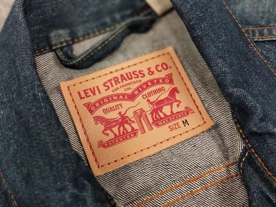 Levi's Vintgae Levis Dark Wash Denim Trucker Jean Jacket Button Up Size US M / EU 48-50 / 2 - 7 Thumbnail