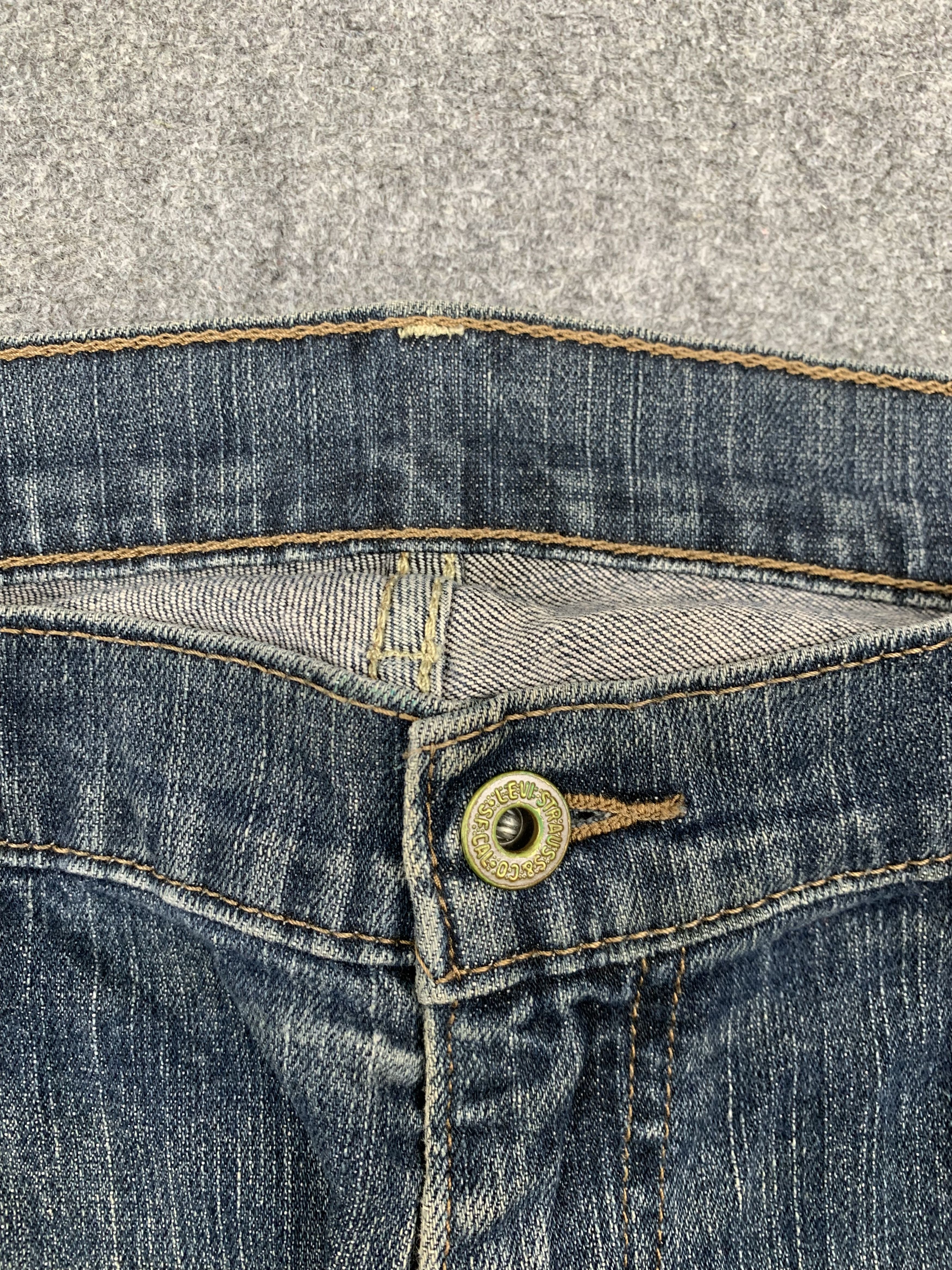 Levi's Faded Blue Vintage Levis 514 Jeans DP1706 Size US 36 / EU 52 - 10 Thumbnail