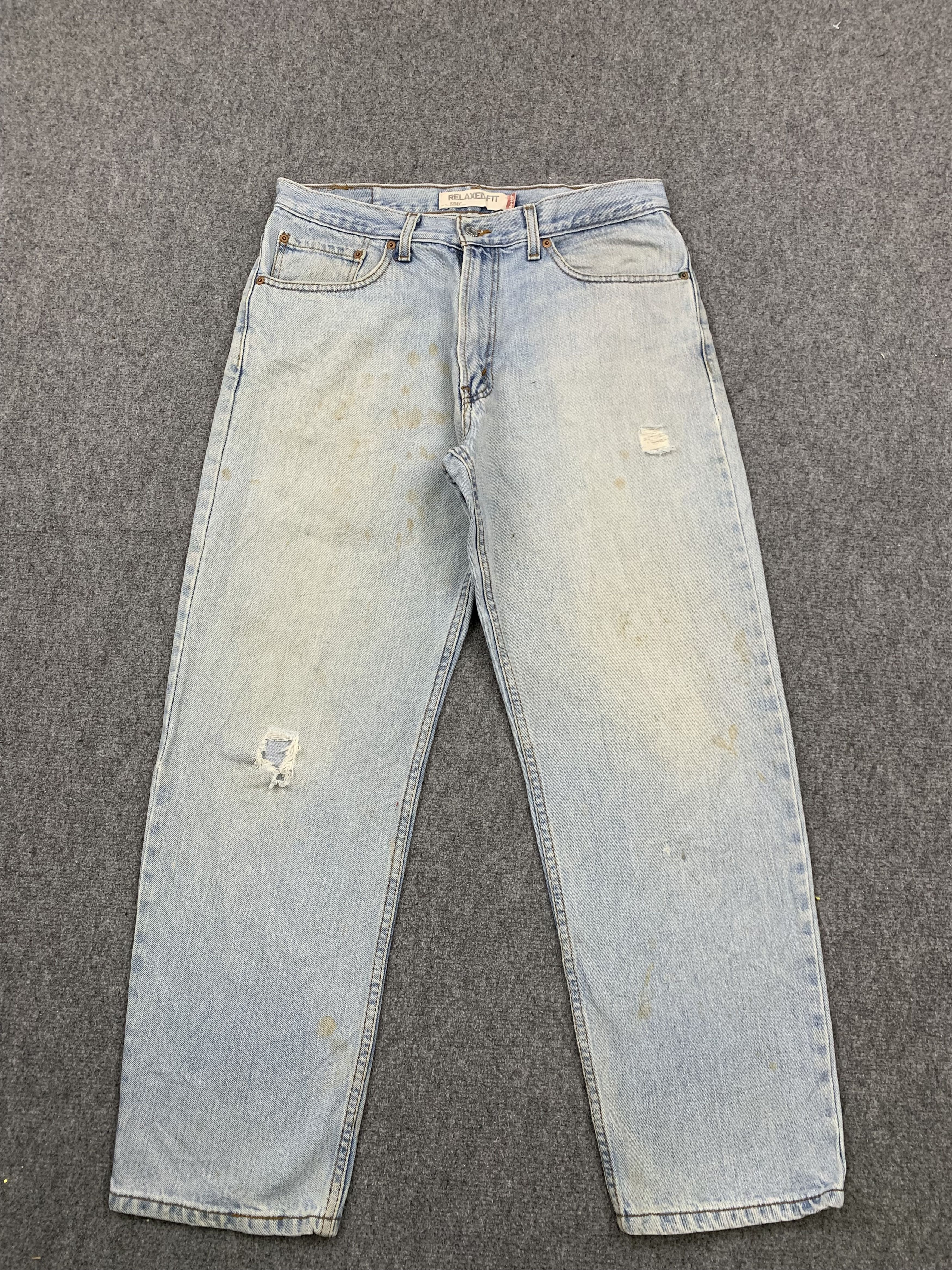 Levi's Vintage Levis 550 Light Wash Jeans DP1710 Size US 34 / EU 50 - 1 Thumbnail