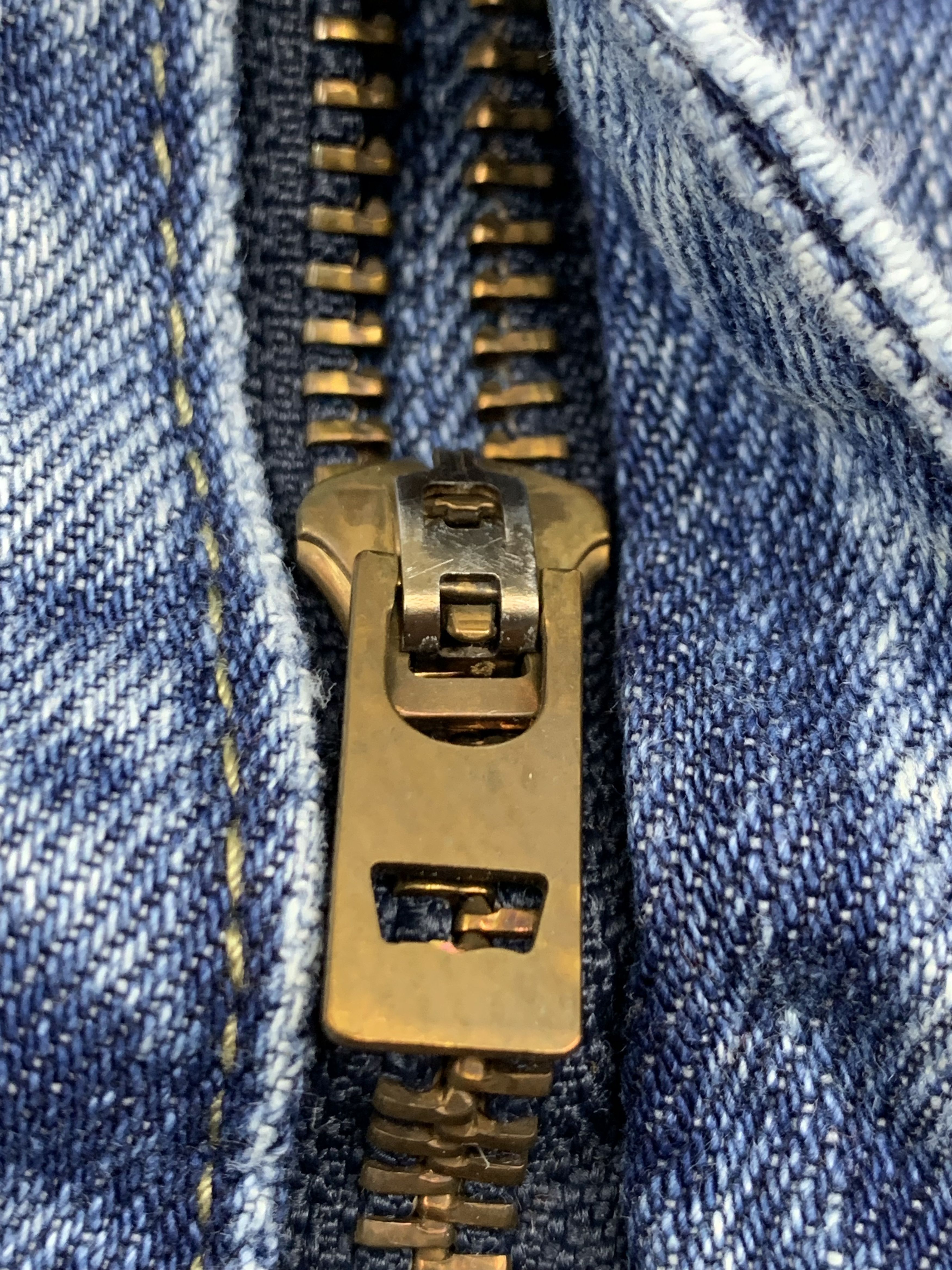 Levi's Vintage Levis 505 Light Wash Jeans DP1715 Size US 34 / EU 50 - 11 Thumbnail
