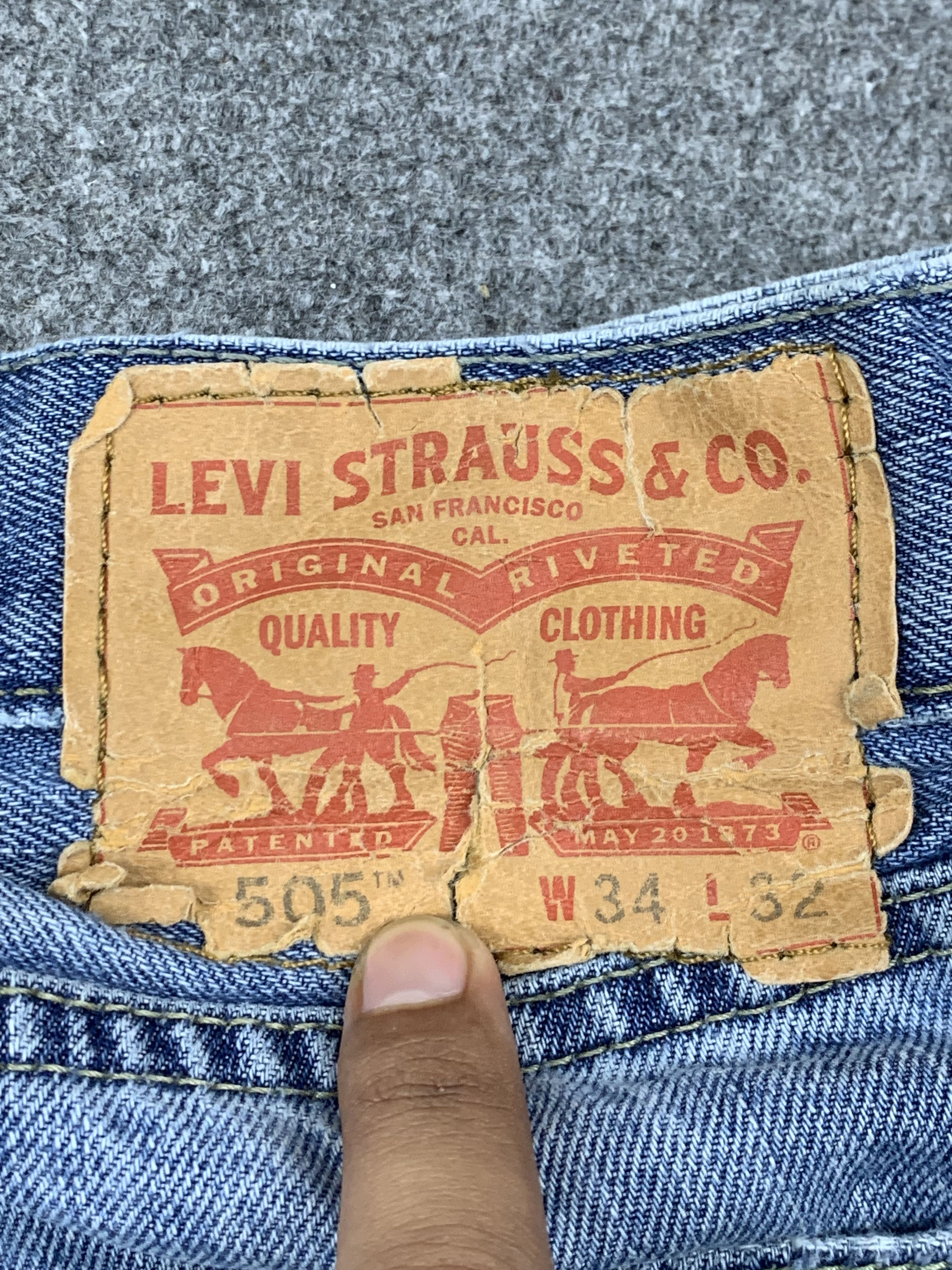 Levi's Vintage Levis 505 Light Wash Jeans DP1715 Size US 34 / EU 50 - 5 Thumbnail