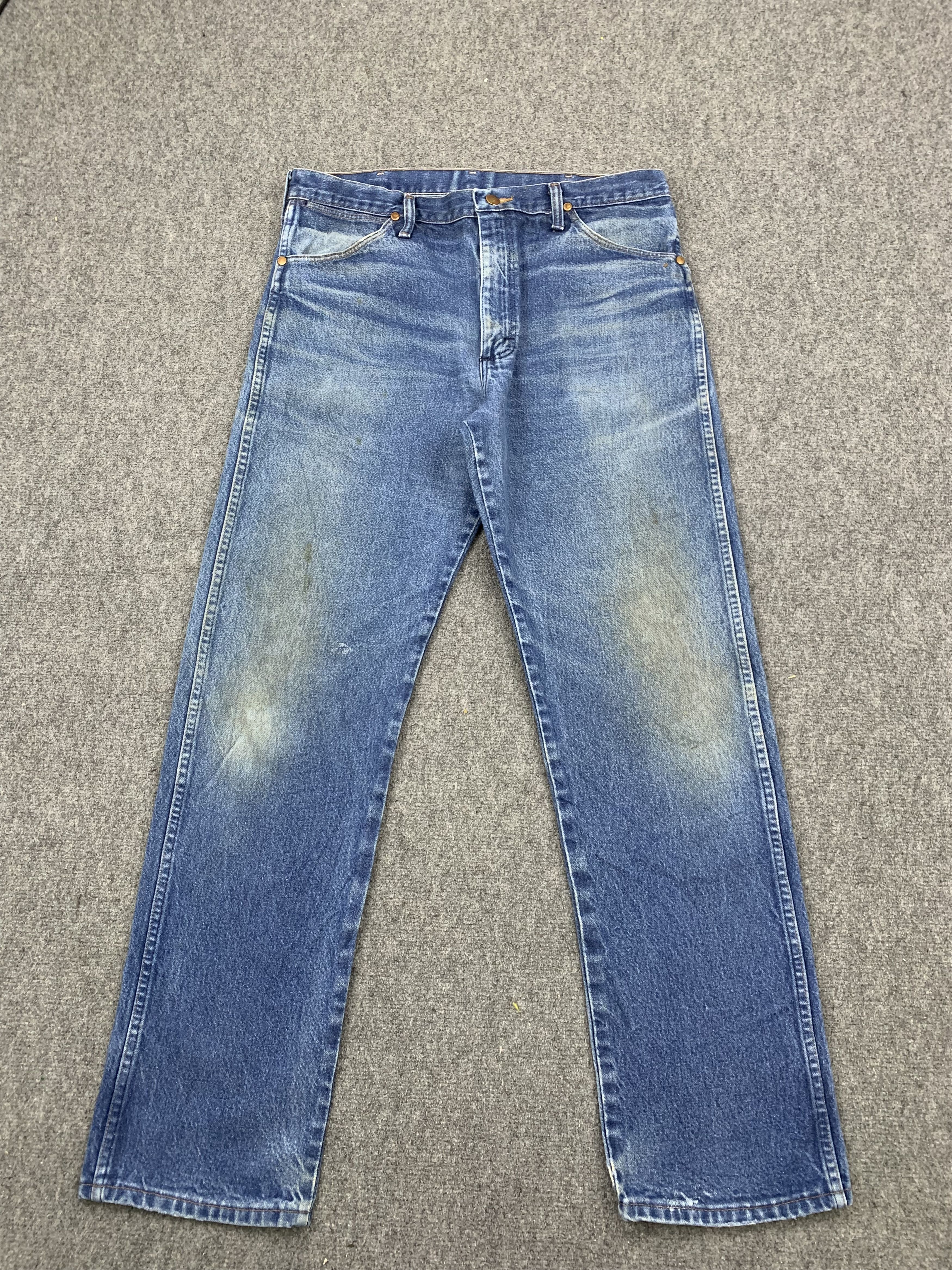 Vintage × Wrangler 90s Vintage Wrangler Faded Blue Jeans DP1725 Size US 34 / EU 50 - 1 Thumbnail