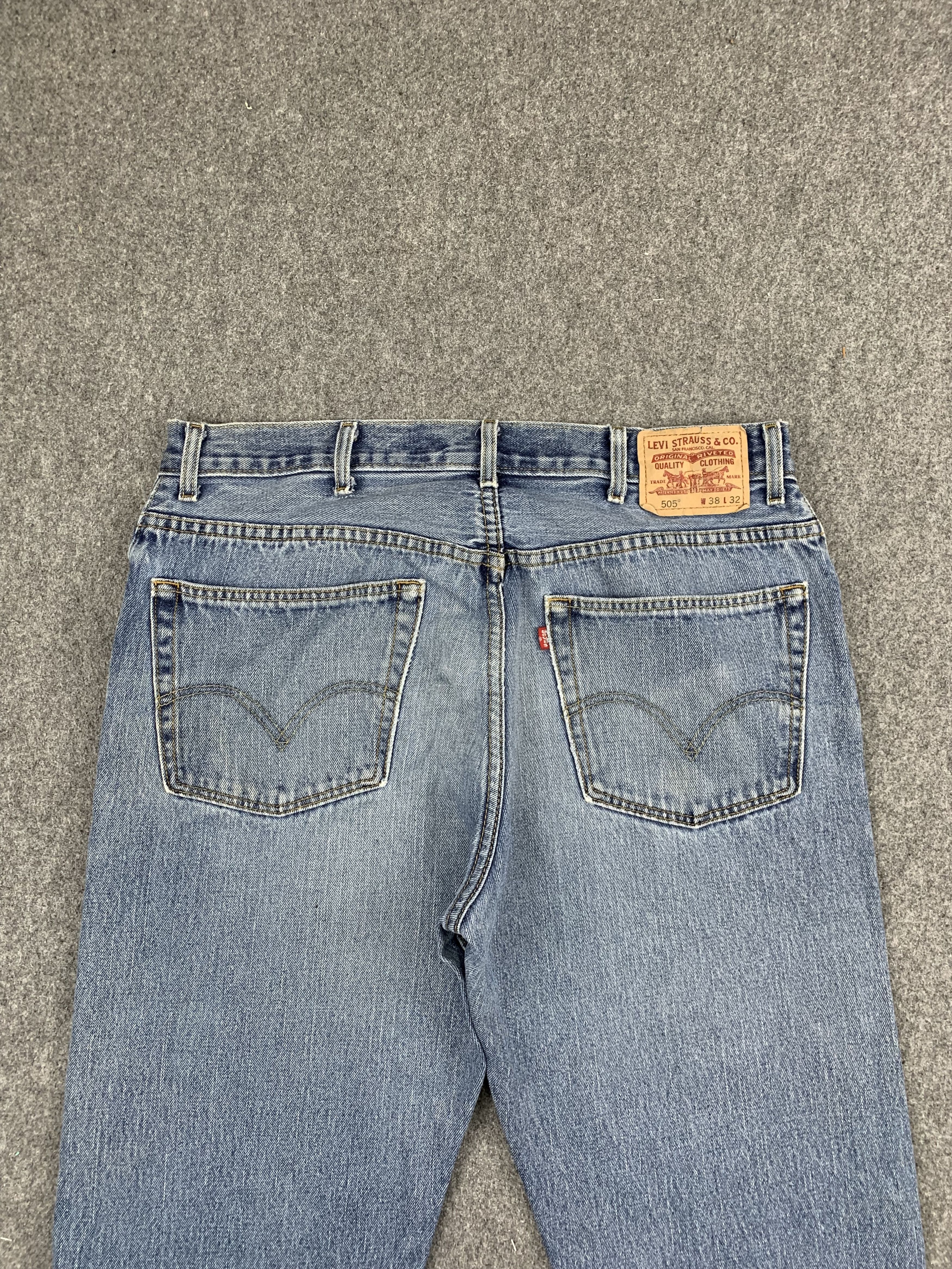 Levi's Vintage Levis 505 Light Blue Jeans DP1728 Size US 36 / EU 52 - 4 Thumbnail