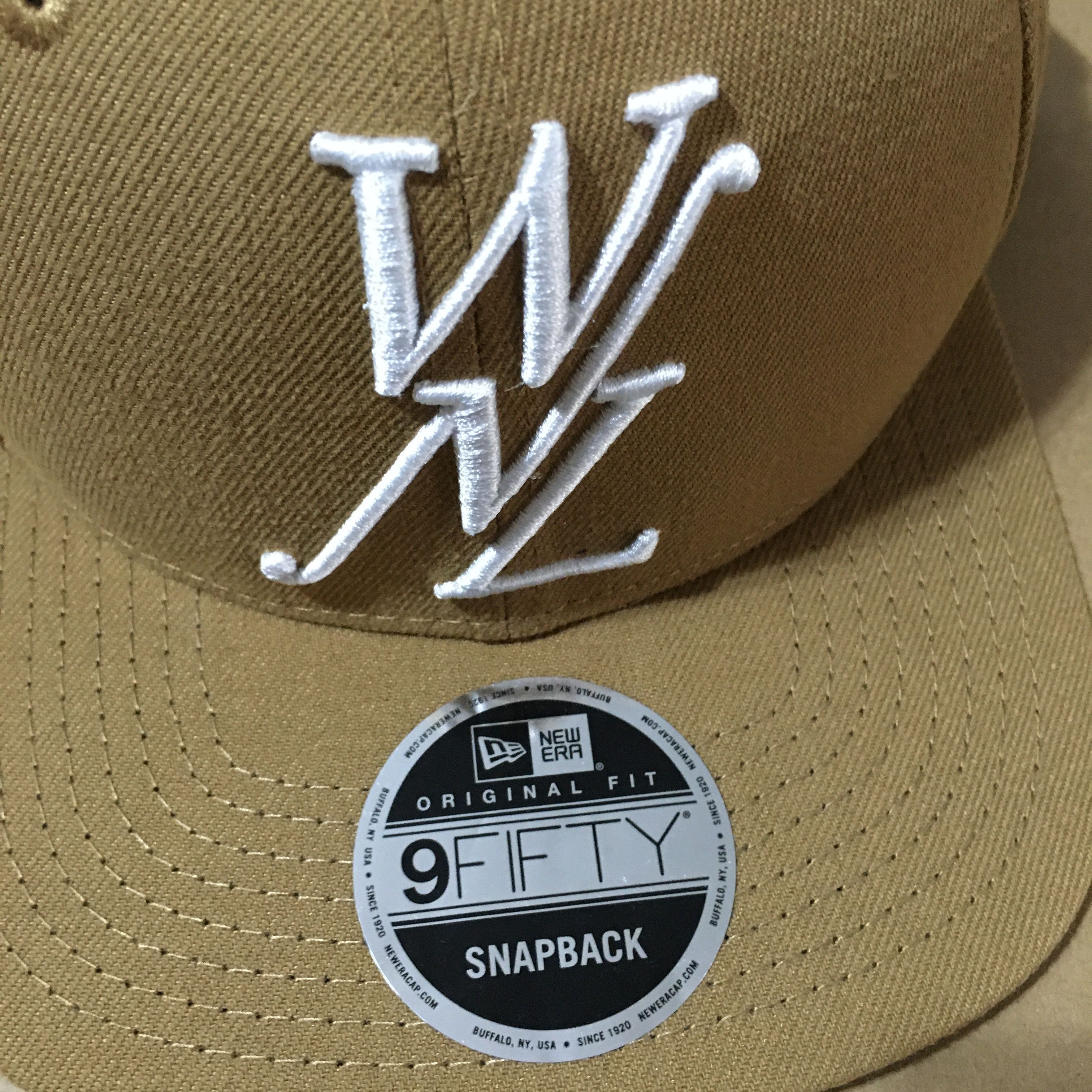New Era × Public School 9FIFTY Snapback WNL Hat 1 of 288 WW Size ONE SIZE - 5 Thumbnail