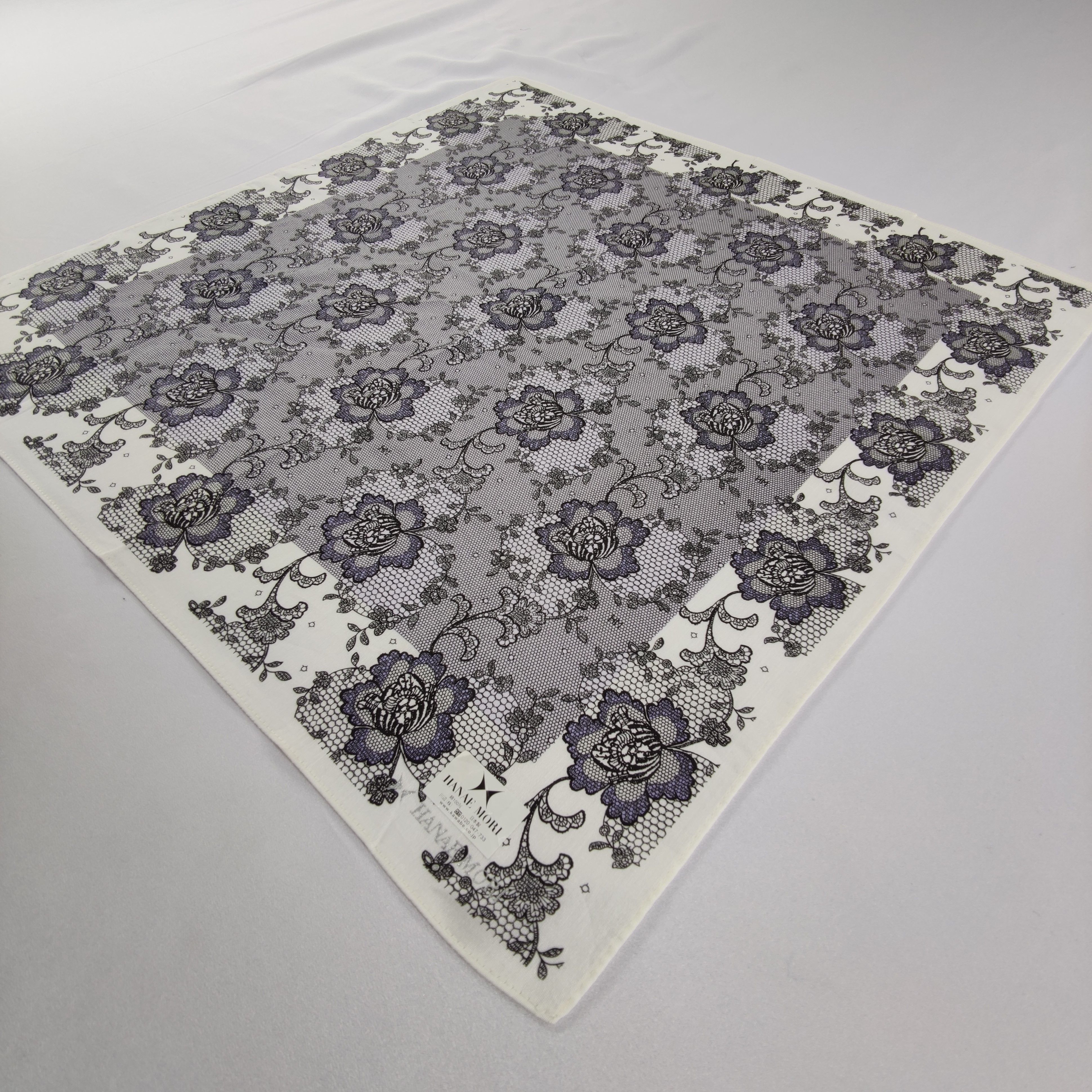 Hanae Mori Hanae Mori Handkerchief/Neckerchief/Bandana Size ONE SIZE - 3 Thumbnail