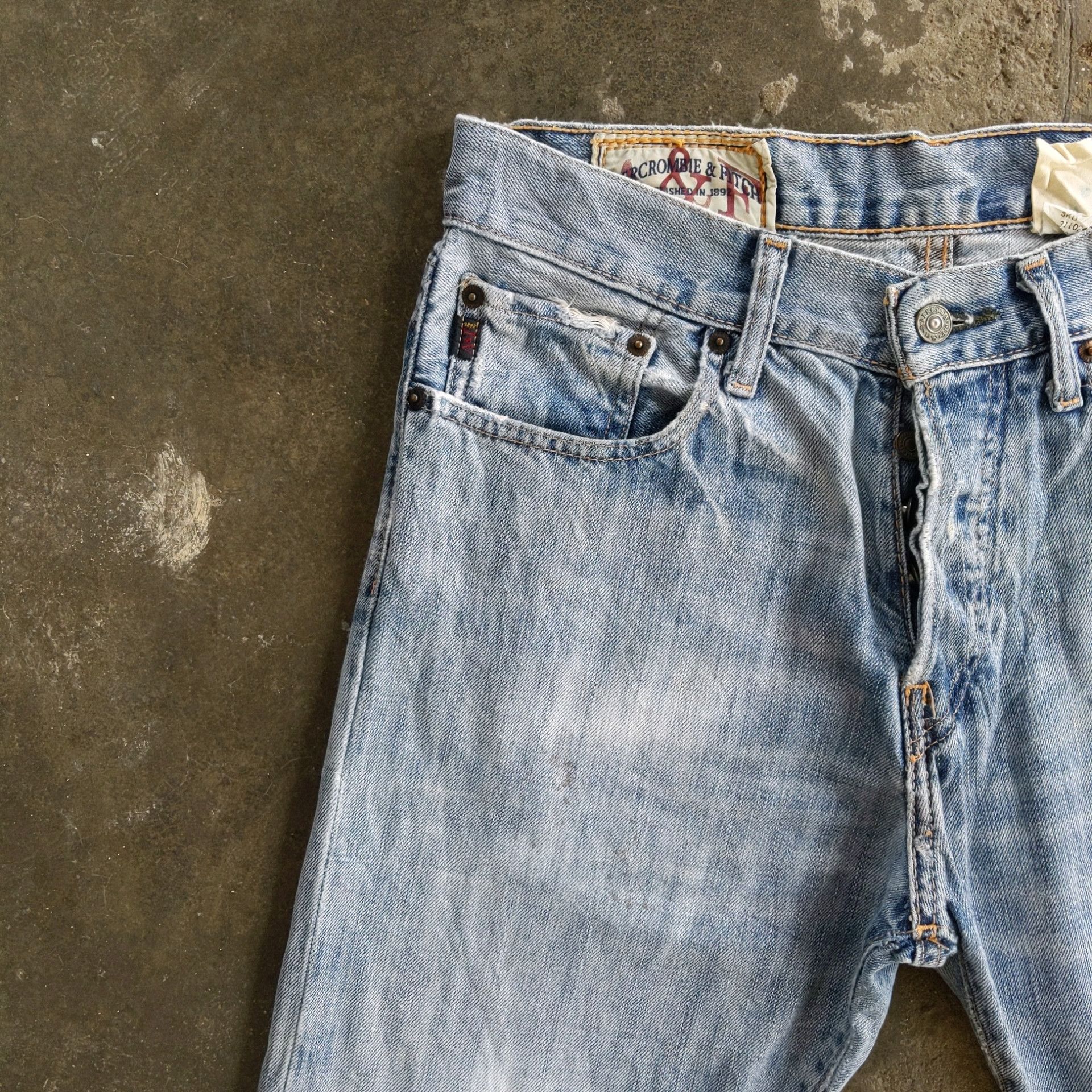 Japanese Brand W31 🔥 Abercrombie & Fitch Sick Distressed Denim Jeans Pants Size US 31 - 3 Thumbnail