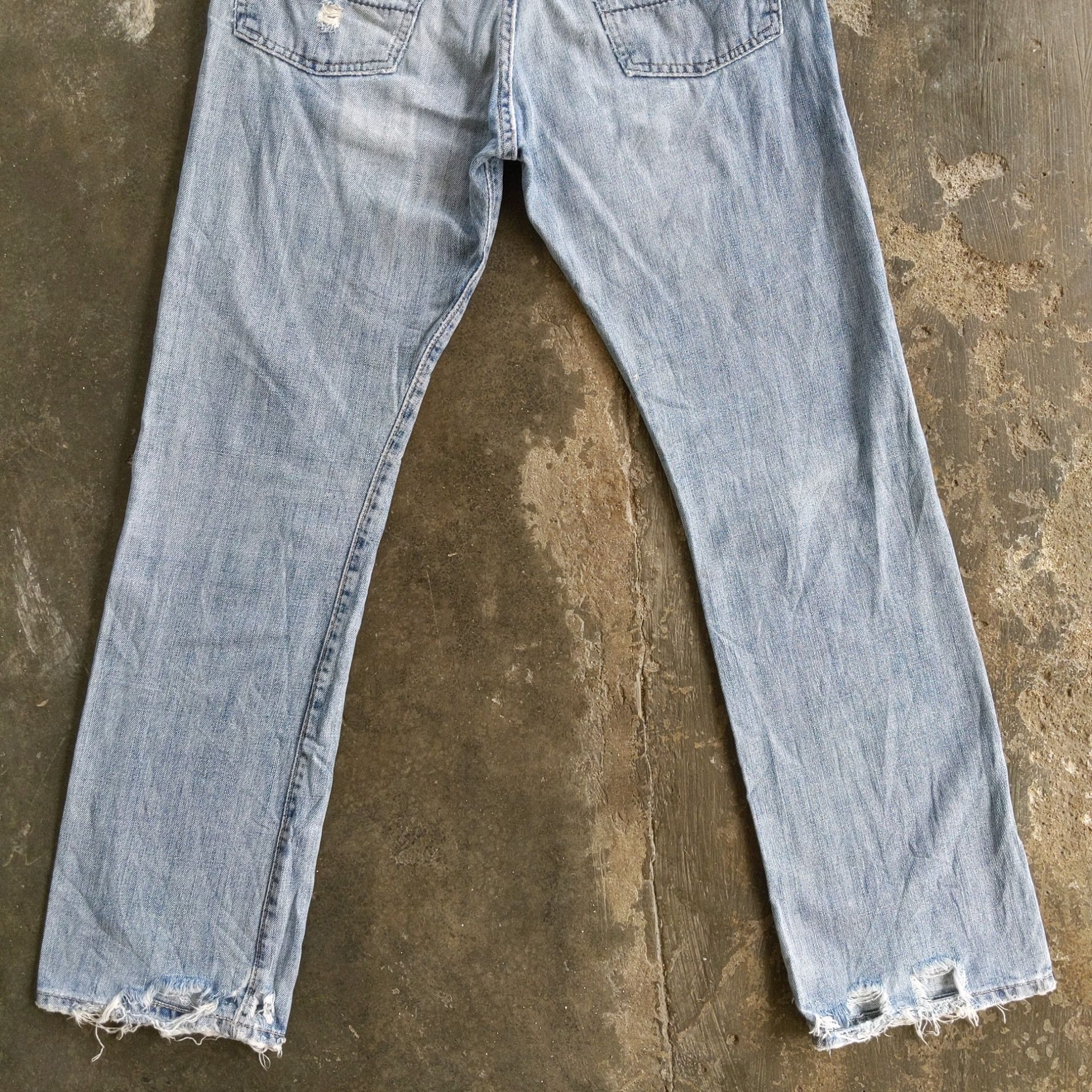 Japanese Brand W31 🔥 Abercrombie & Fitch Sick Distressed Denim Jeans Pants Size US 31 - 16 Thumbnail
