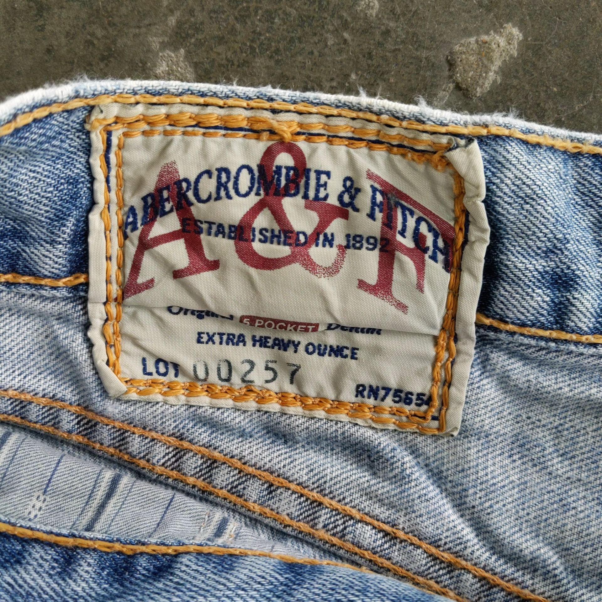 Japanese Brand W31 🔥 Abercrombie & Fitch Sick Distressed Denim Jeans Pants Size US 31 - 8 Thumbnail