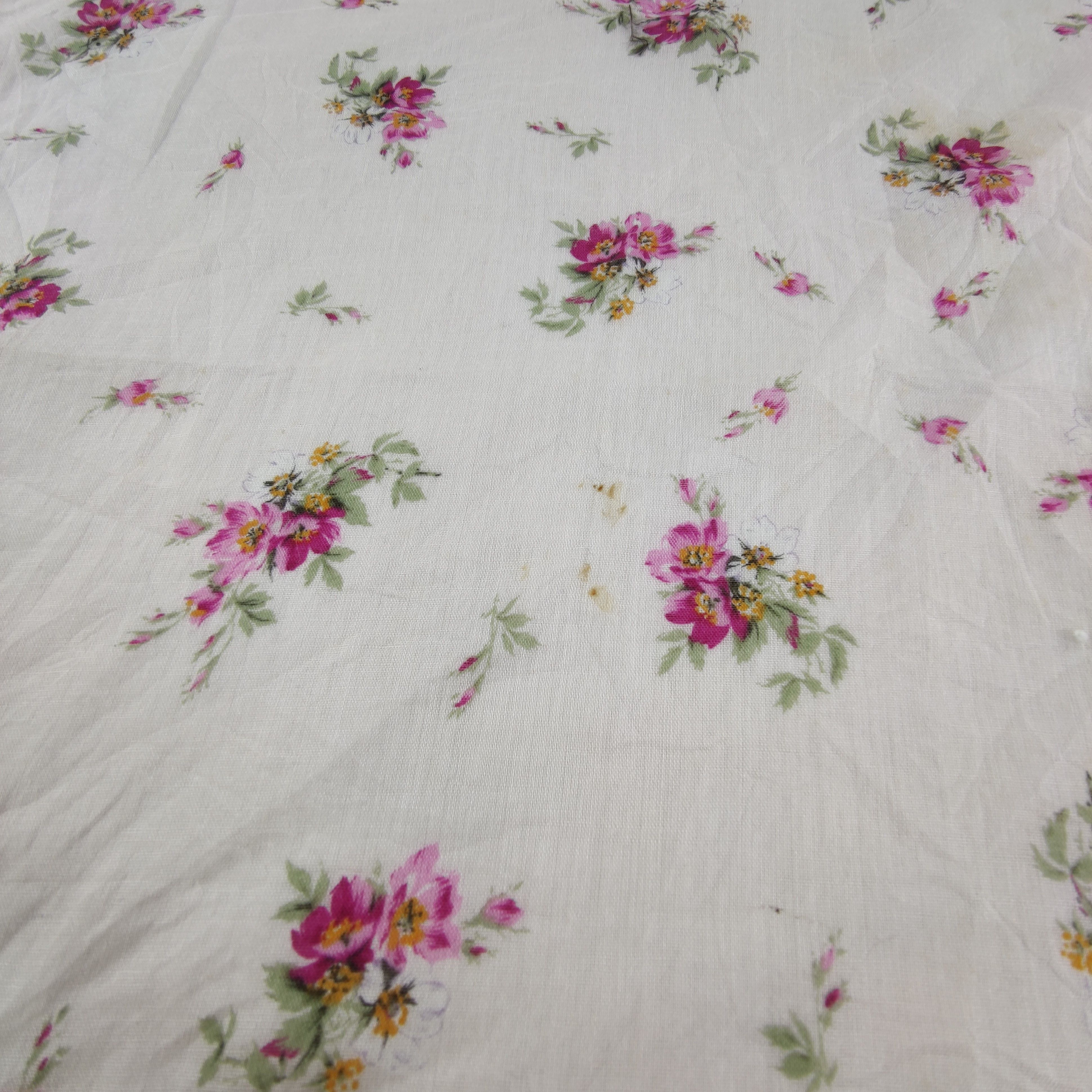 Nina Ricci Nina Ricci Handkerchief/Neckerchief/Bandana Size ONE SIZE - 4 Thumbnail