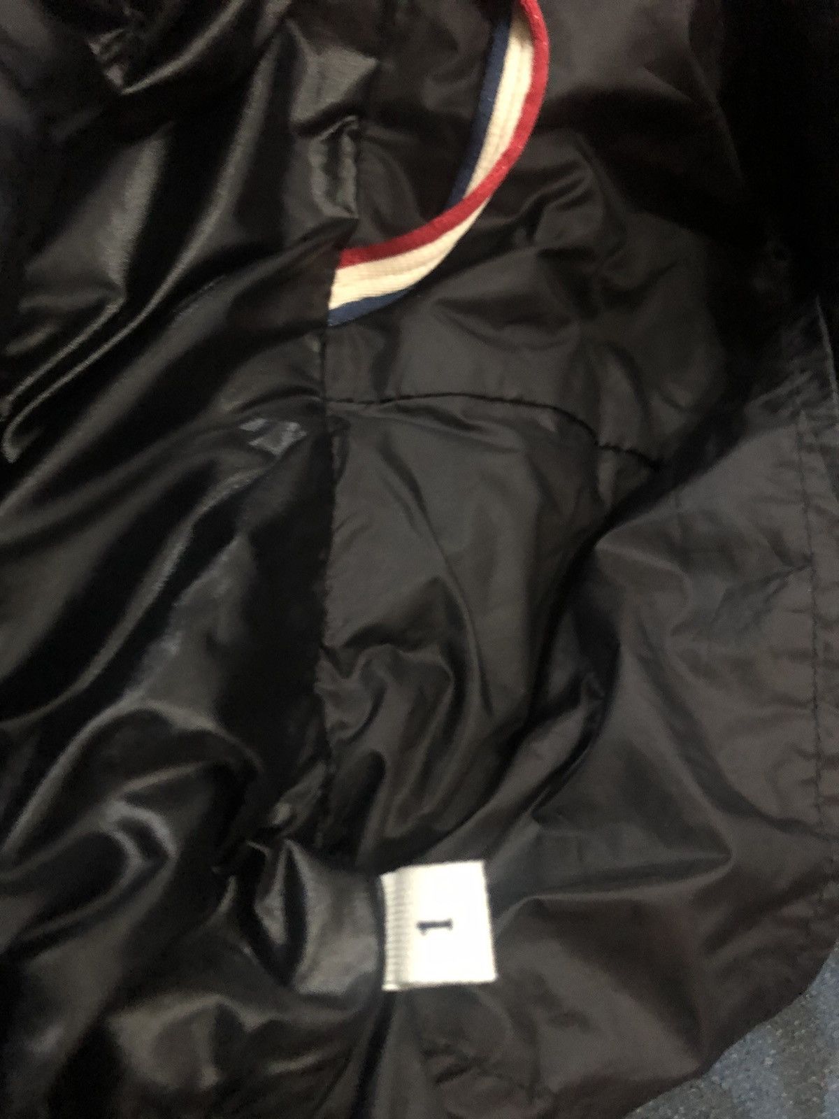 Moncler × Vintage RARE!! VINTAGE MONCLER GRENOBLE PUFFER VEST WITH HOODIE Size S / US 4 / IT 40 - 10 Thumbnail