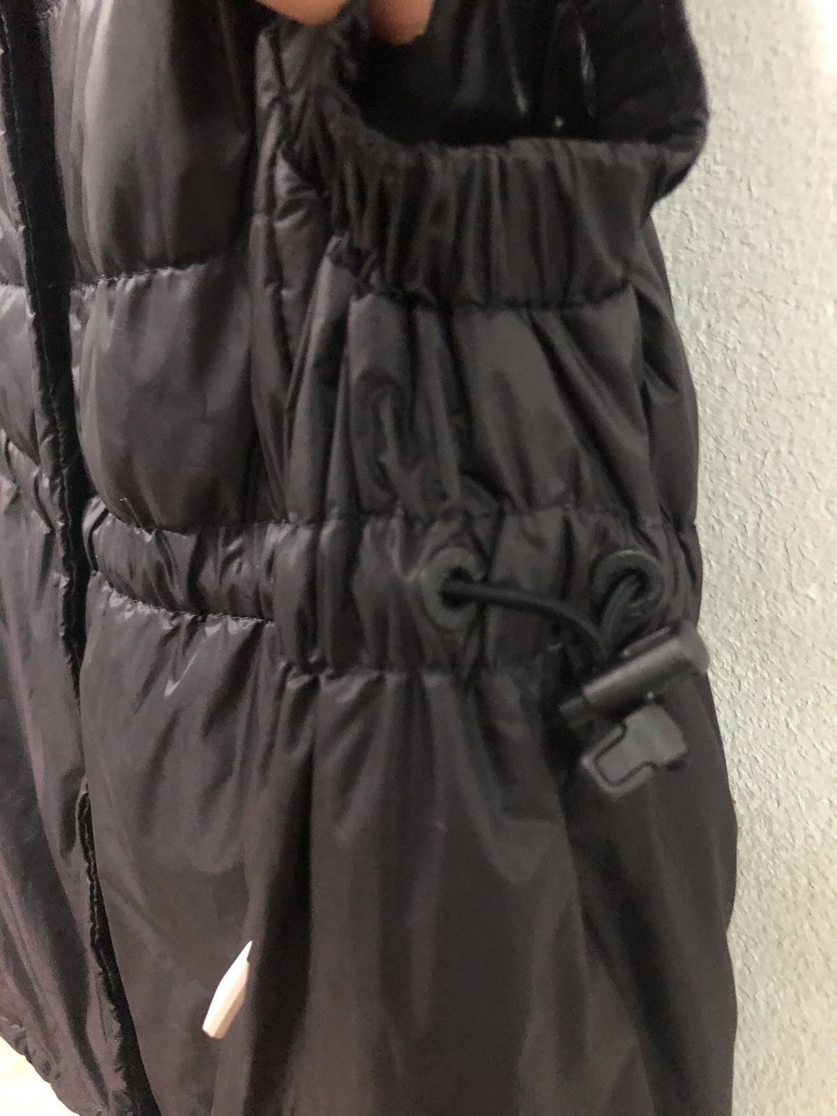 Moncler × Vintage RARE!! VINTAGE MONCLER GRENOBLE PUFFER VEST WITH HOODIE Size S / US 4 / IT 40 - 15 Thumbnail