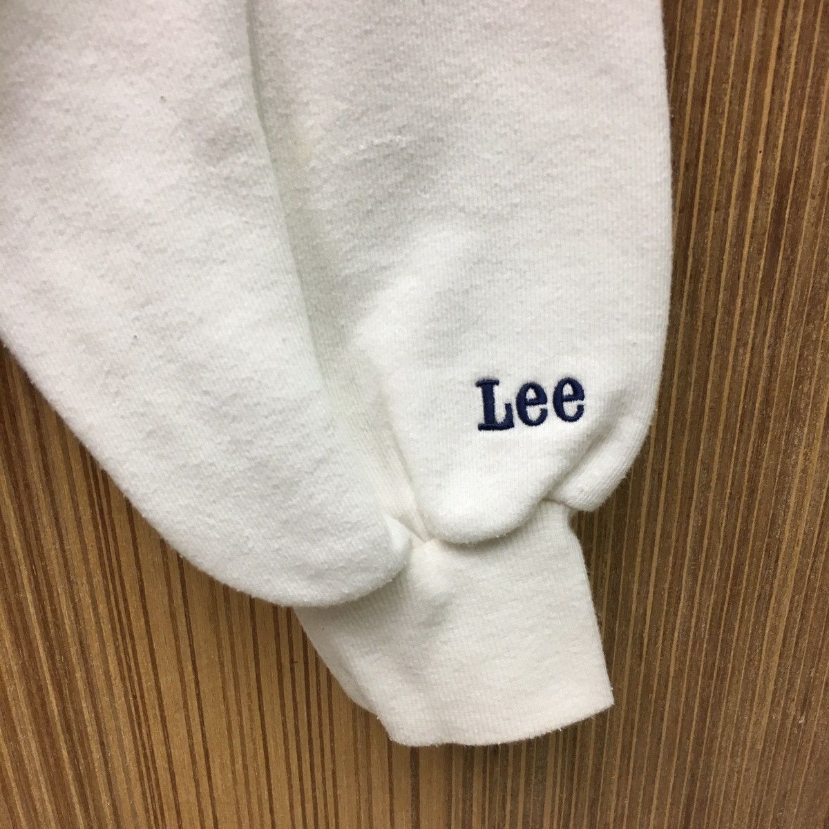 Vintage Lee Small Logo Spellout Sweatshirt