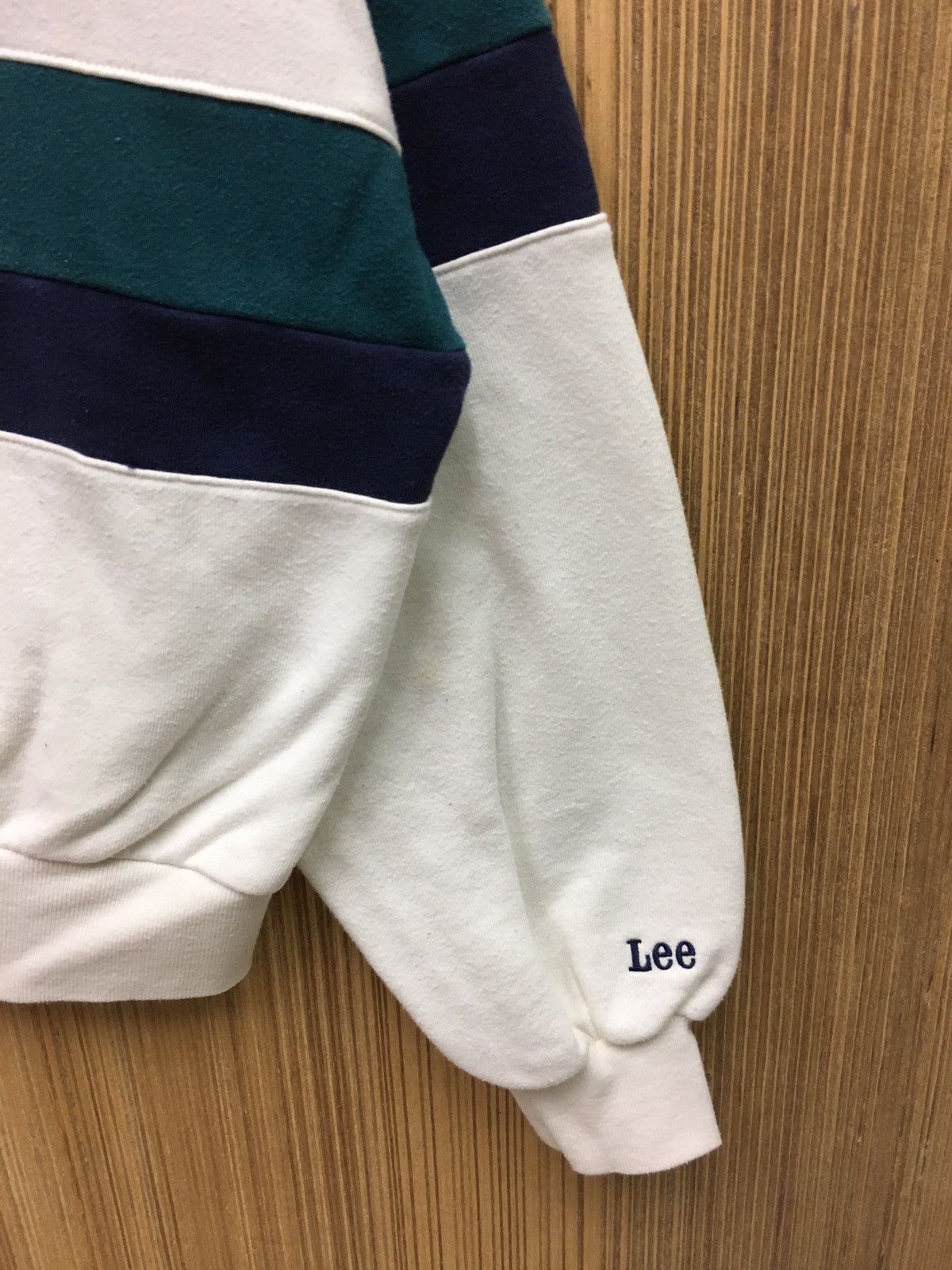 Vintage Lee Small Logo Spellout Sweatshirt