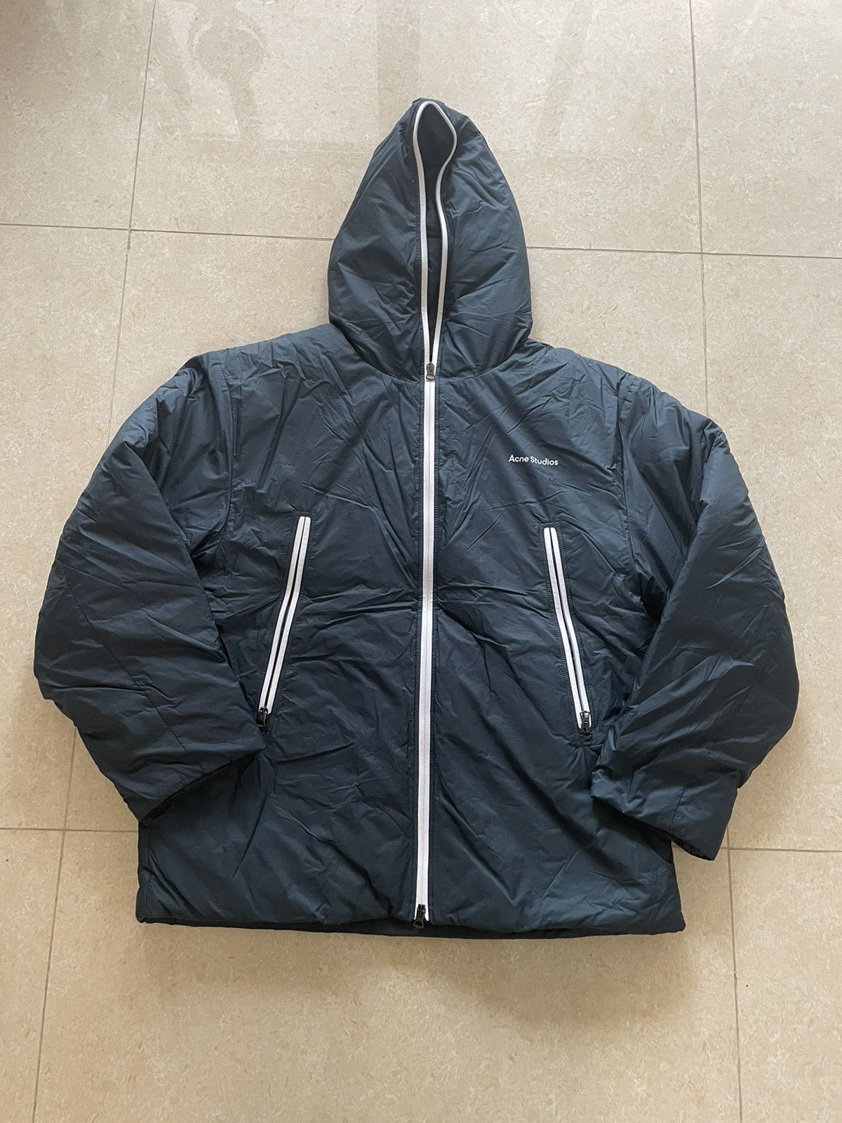Acne Studios All round zip puffer jacket Size US S / EU 44-46 / 1 - 1 Thumbnail