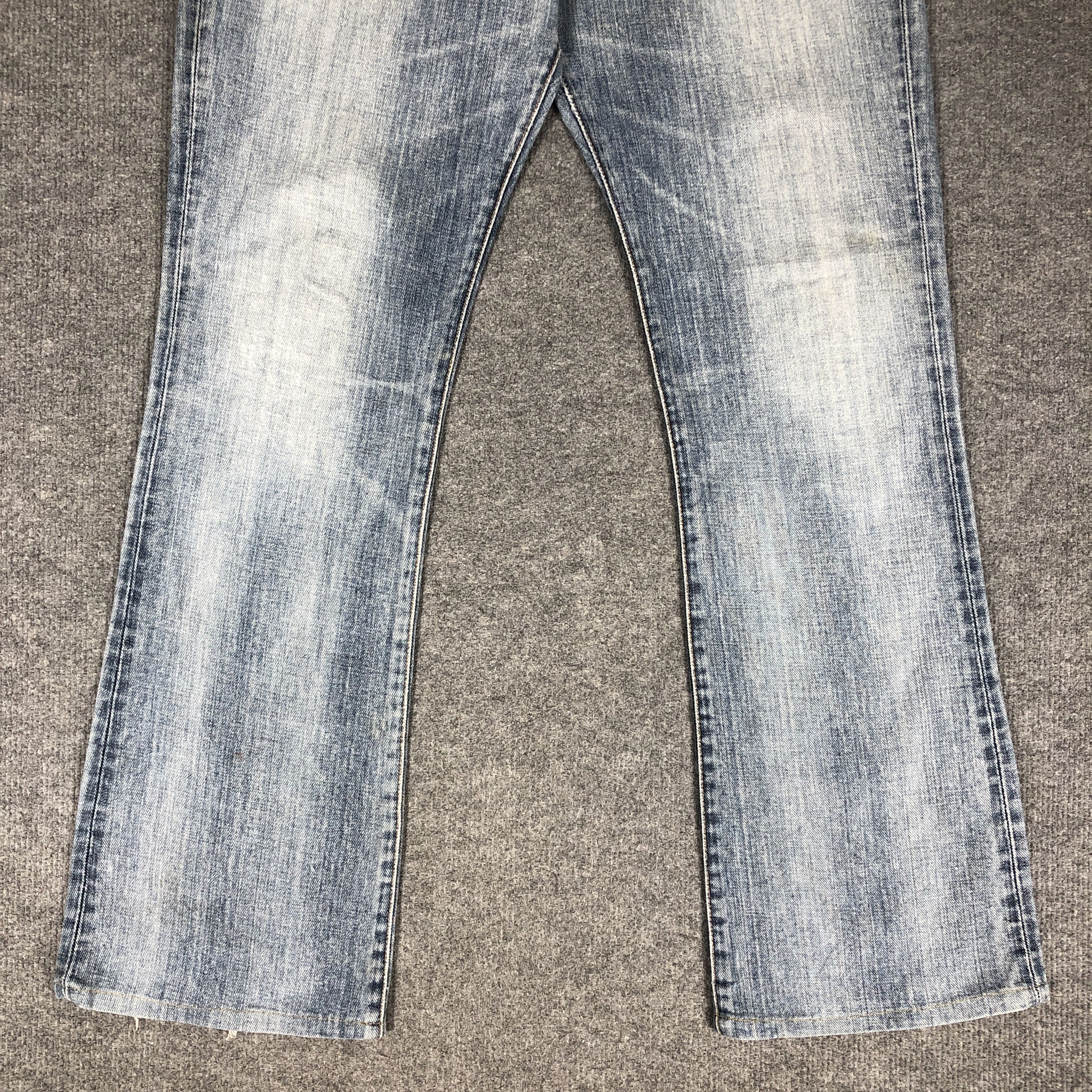 Edwin × Vintage Vintage Edwin Light Blue Wash Jeans L1173 Size US 34 / EU 50 - 6 Thumbnail