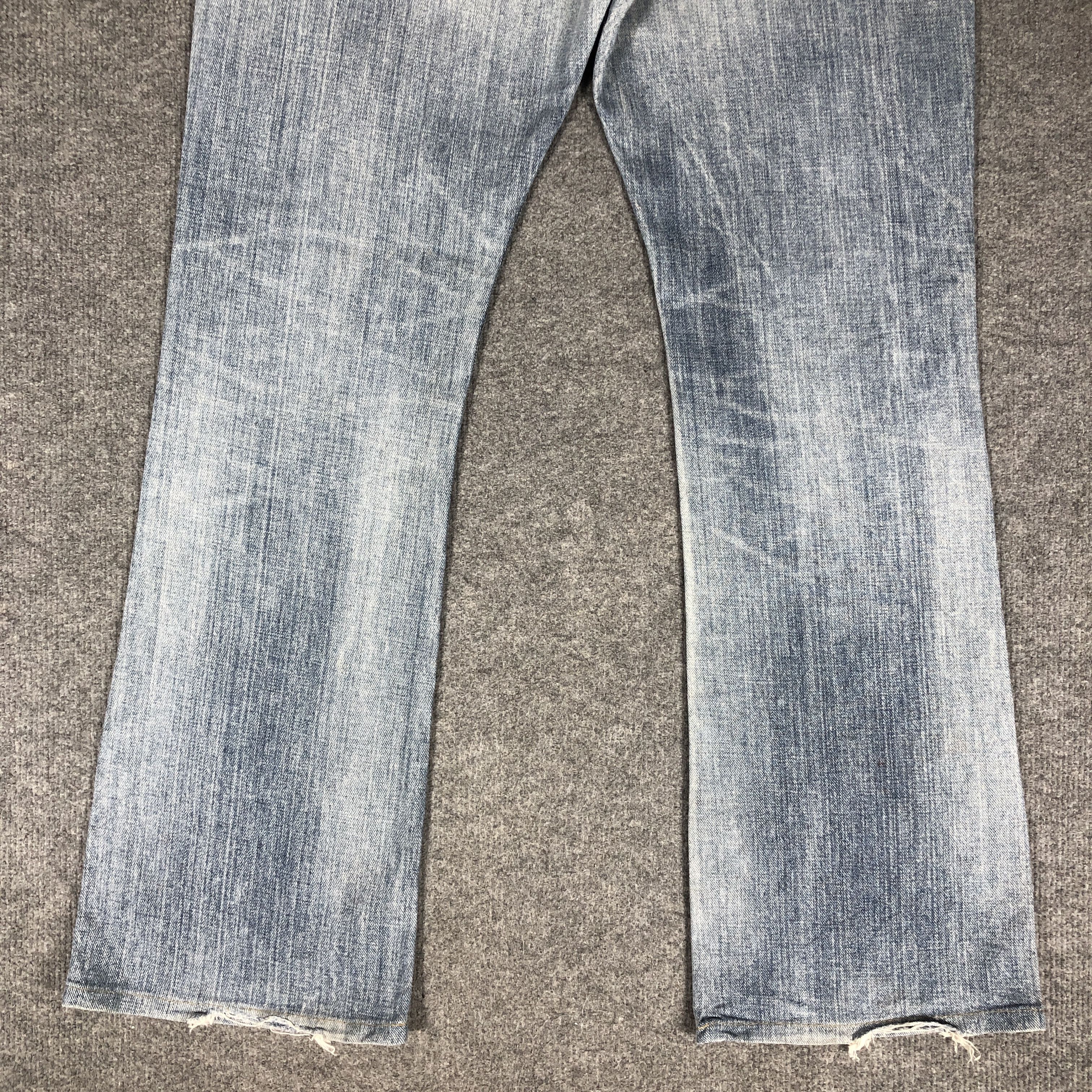 Edwin × Vintage Vintage Edwin Light Blue Wash Jeans L1173 Size US 34 / EU 50 - 8 Thumbnail