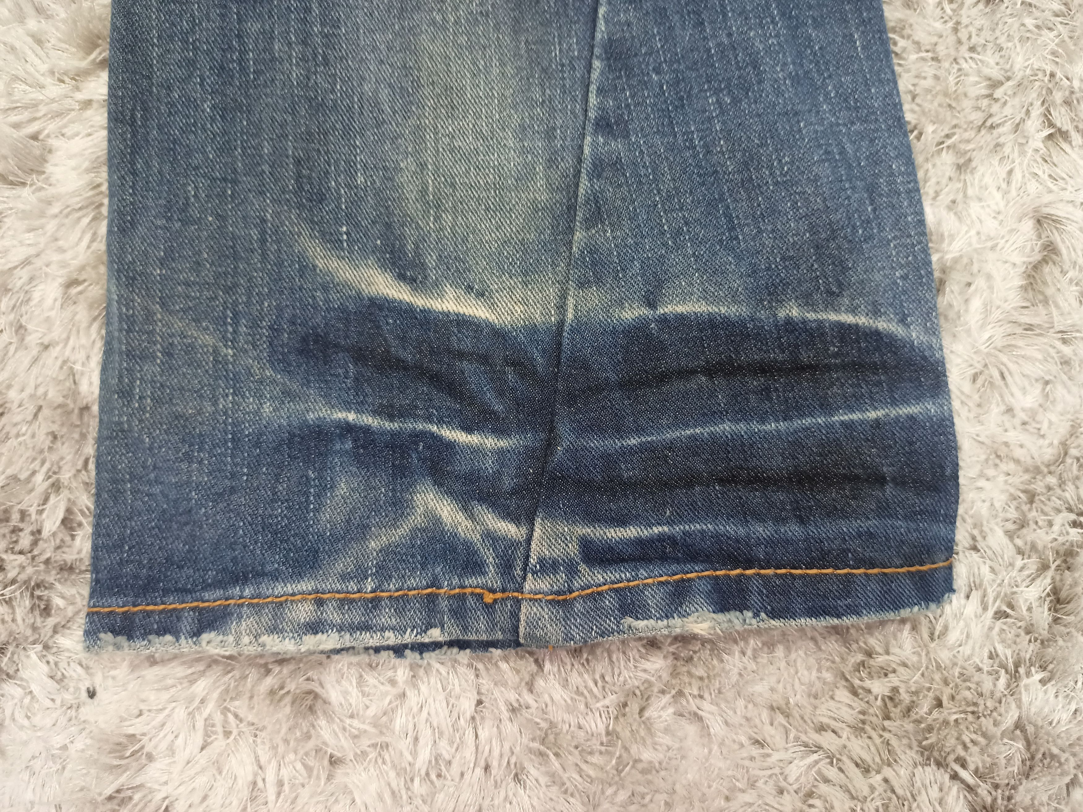 Vintage Vintage Nylaus Whiskered Mud Wash Flare Jeans Size US 30 / EU 46 - 7 Thumbnail