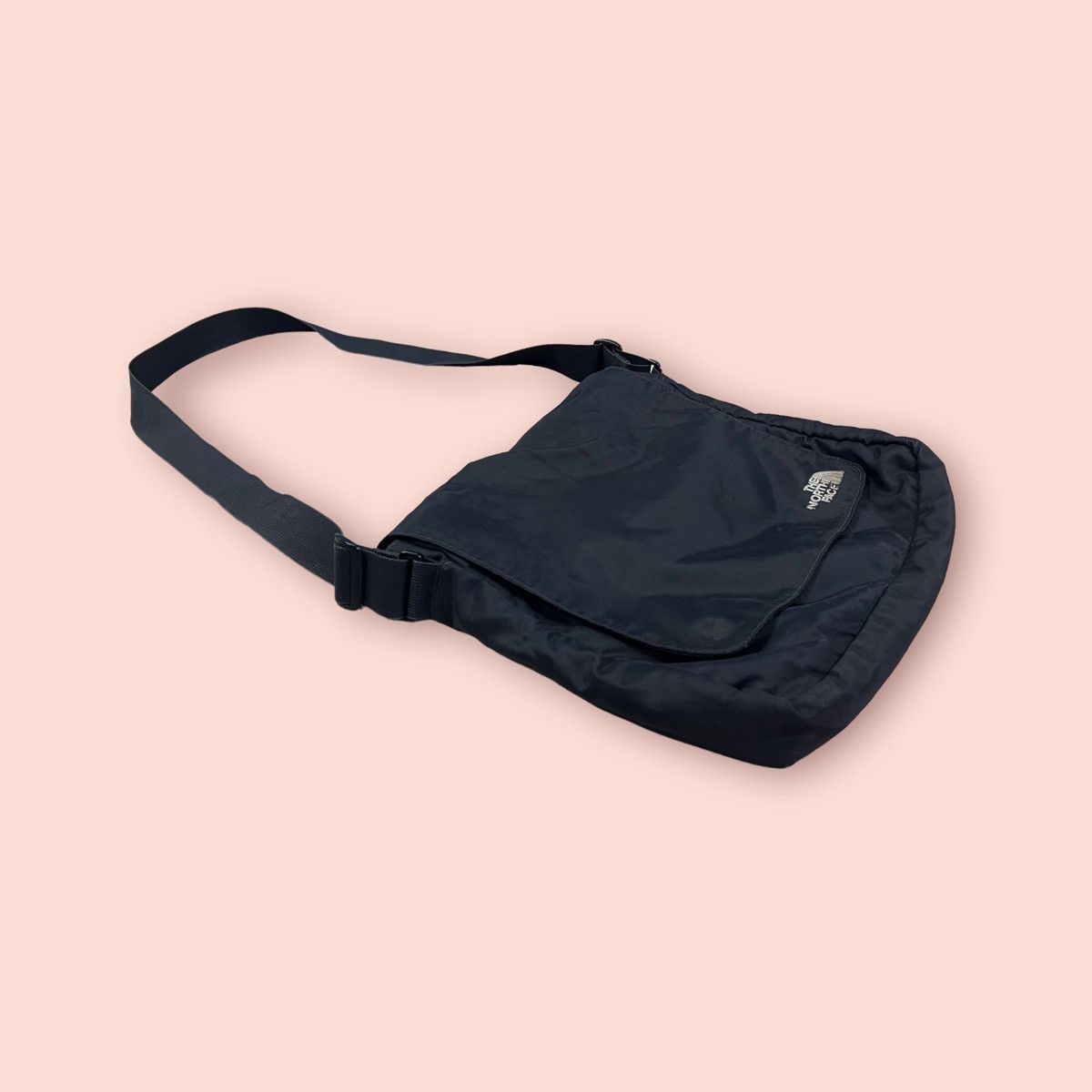 The North Face × Vintage Y2K THE NORTH FACE CROSSBODY SLING BAG Size ONE SIZE - 5 Thumbnail
