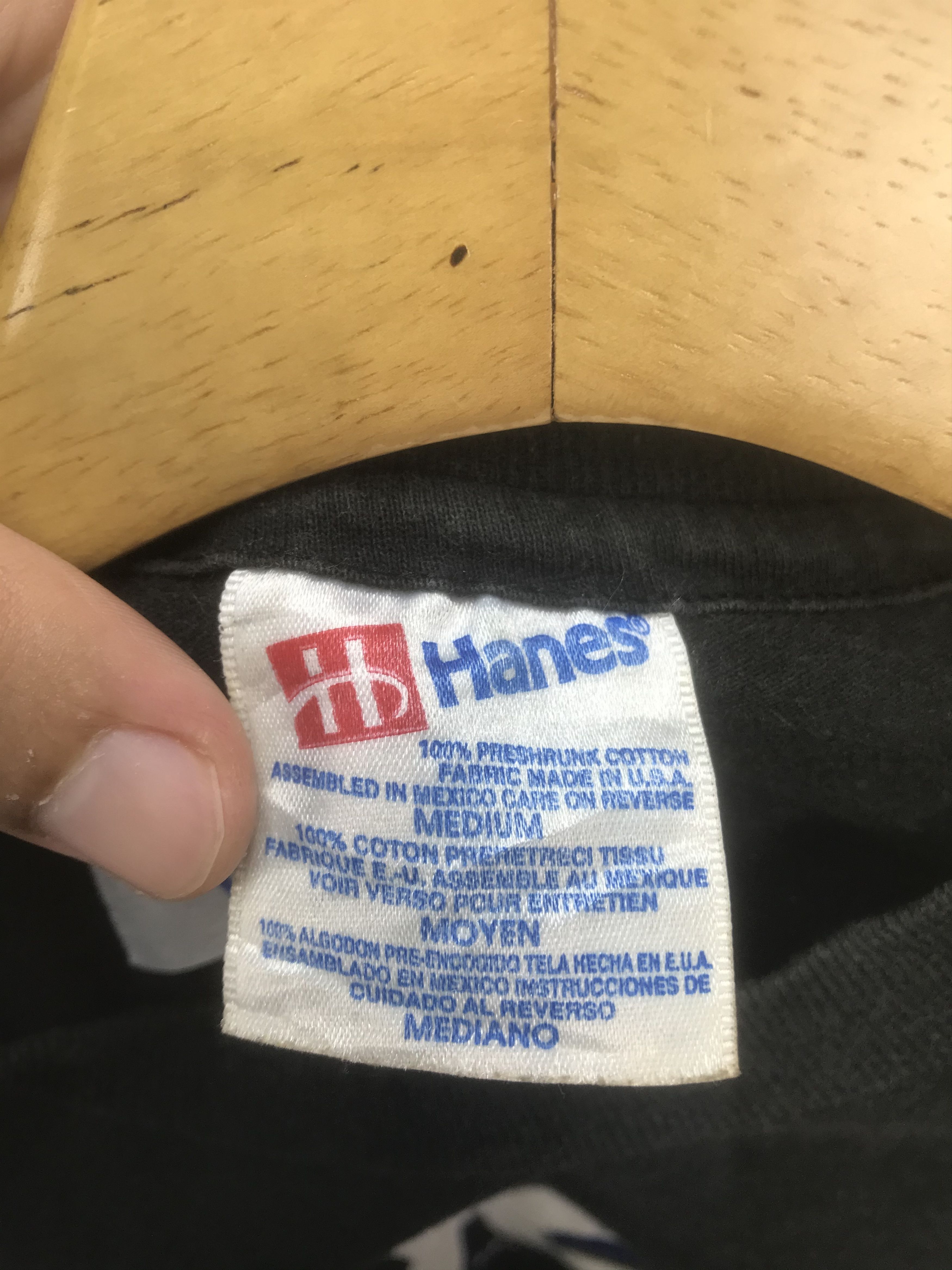 Neighborhood VINTAGE NEIGHBORHOOD NY SPELLOUT WITH HANES TAG Size US M / EU 48-50 / 2 - 5 Thumbnail