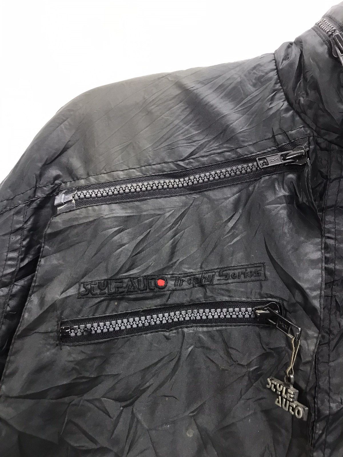 Mercedes-Benz × Sports Specialties Mercedez benz survival light jacket multizipper final home Size US M / EU 48-50 / 2 - 6 Thumbnail