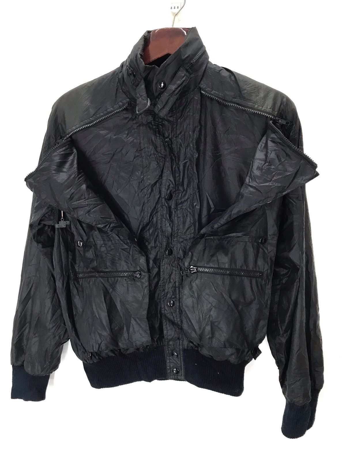 Mercedes-Benz × Sports Specialties Mercedez benz survival light jacket multizipper final home Size US M / EU 48-50 / 2 - 1 Thumbnail