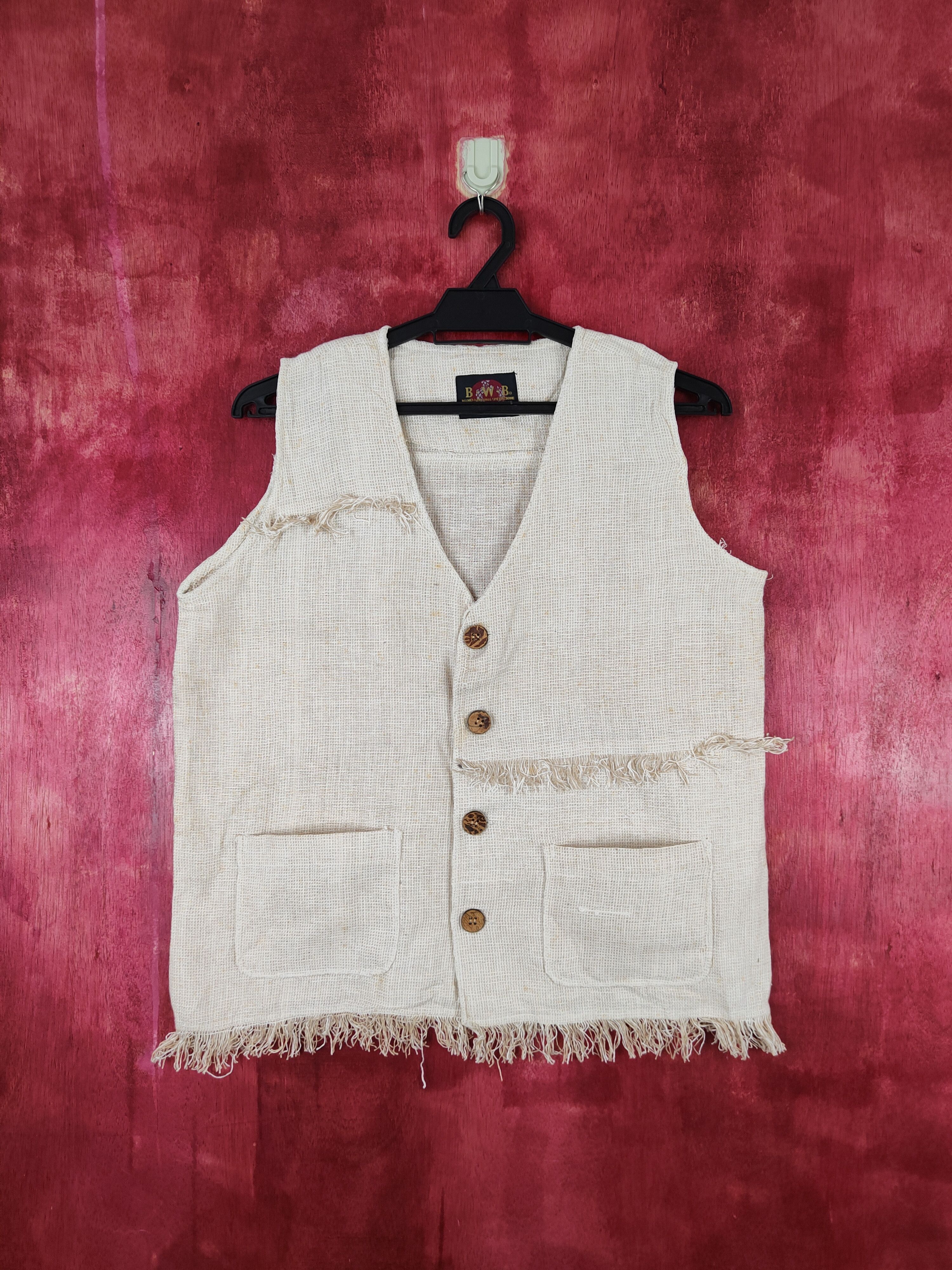 Japanese Brand × Vintage B.W.B Beige fur vintage knitwear Vest #S643 Size M / US 6-8 / IT 42-44 - 1 Thumbnail