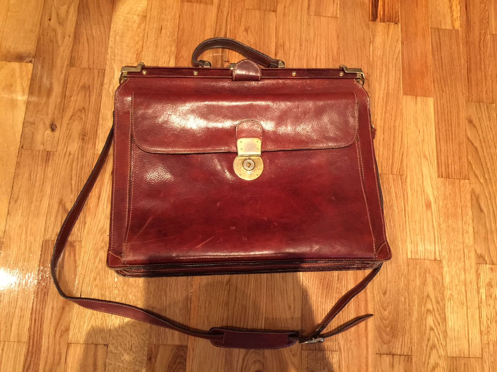 Milana cowhide briefcase