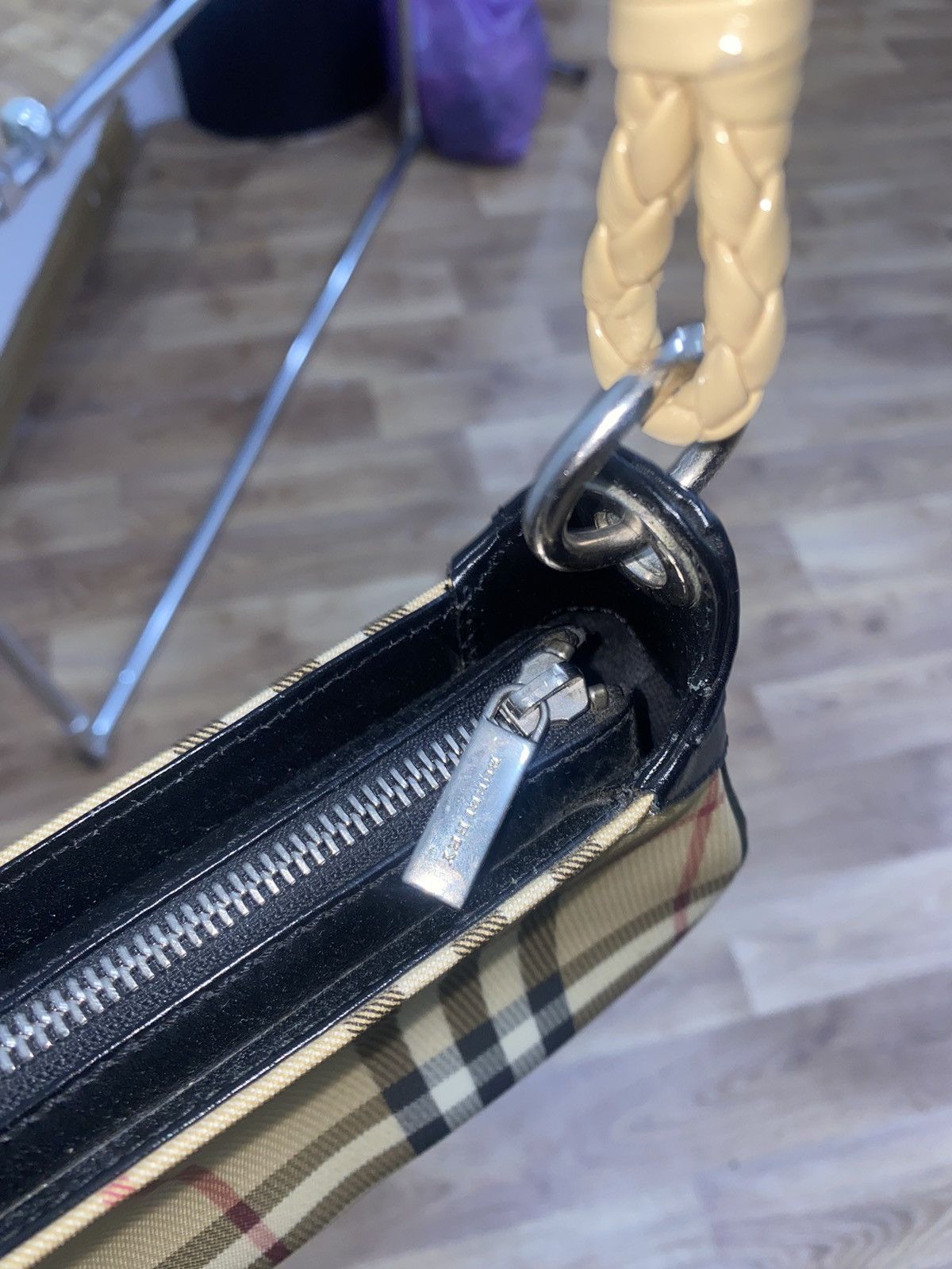 Burberry × Designer Burberry Nova Check Shoulder Bag Size ONE SIZE - 4 Thumbnail