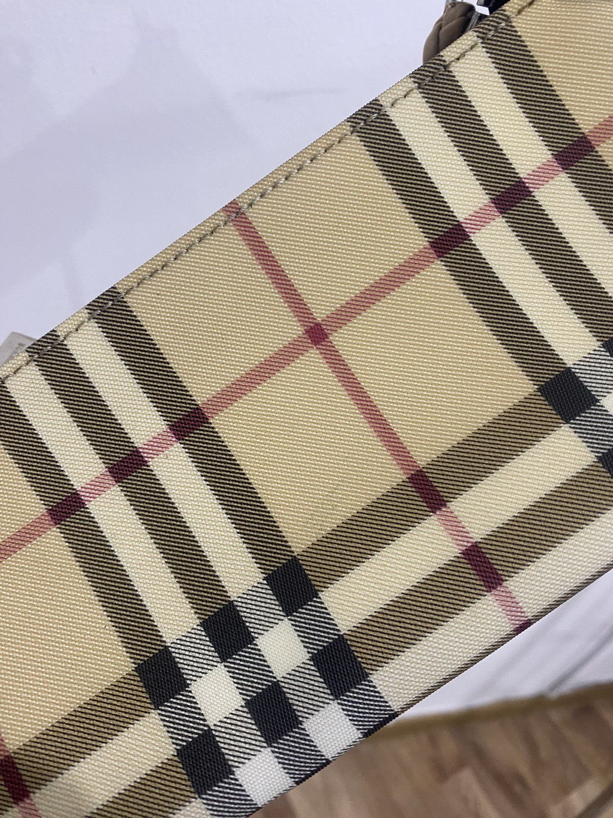 Burberry × Designer Burberry Nova Check Shoulder Bag Size ONE SIZE - 8 Thumbnail