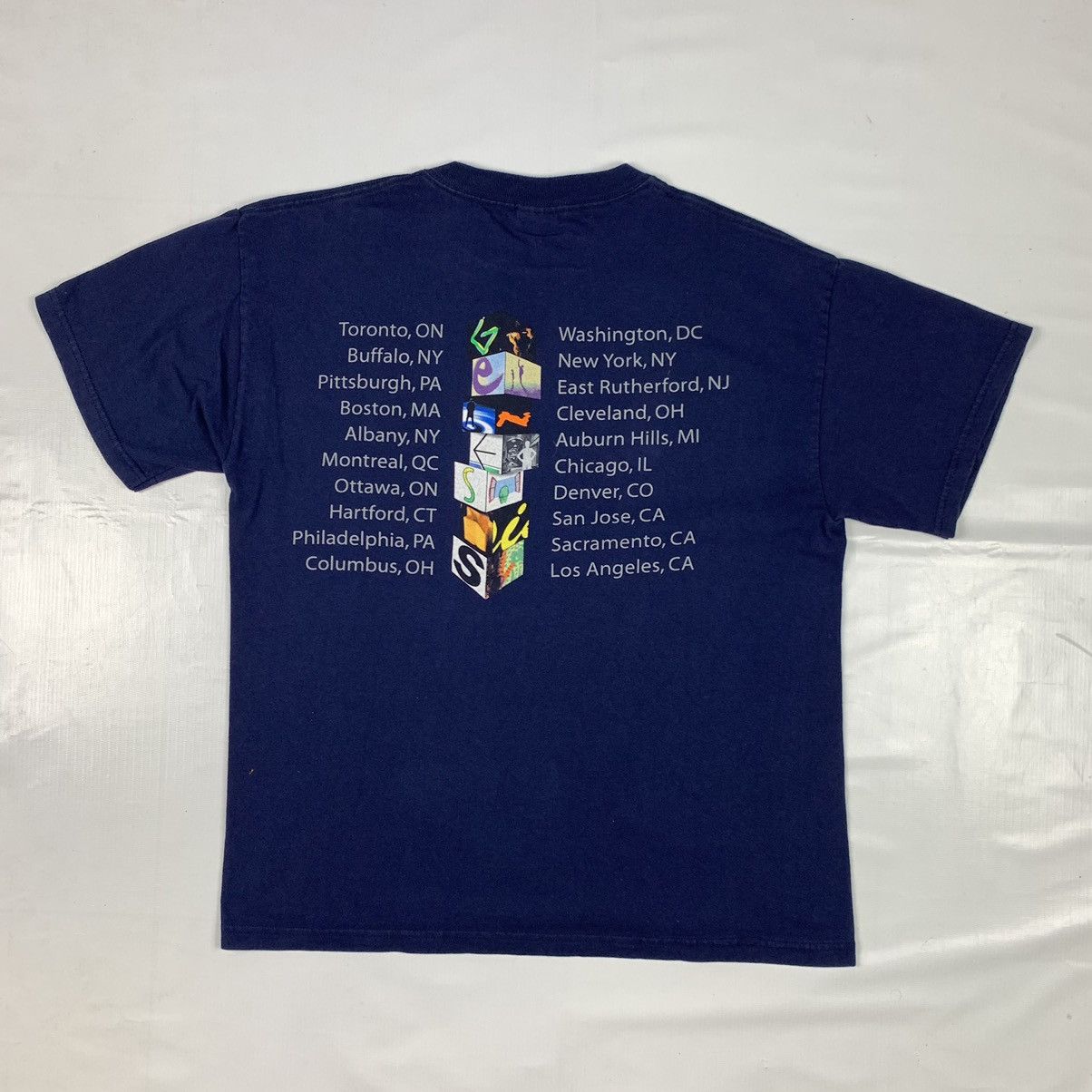 Band Tees Genesis English Rock Vintage Band Shirt Size US M / EU 48-50 / 2 - 8 Thumbnail