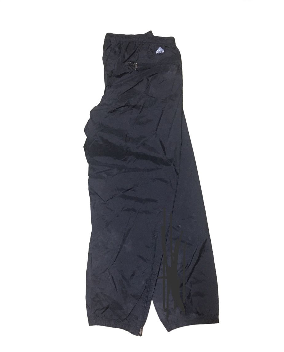 Vintage Nike ACG Water proof sweatpants
