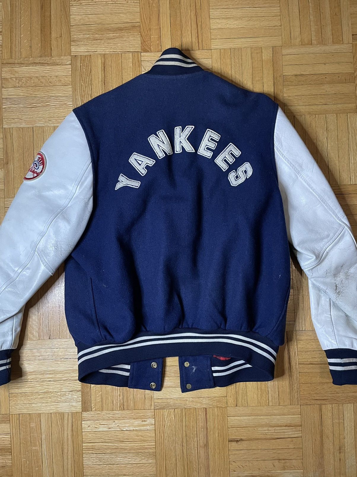 MLB 80s New York Yankees Plaid Lined Leather Varsity Jacket Size US M / EU 48-50 / 2 - 3 Thumbnail