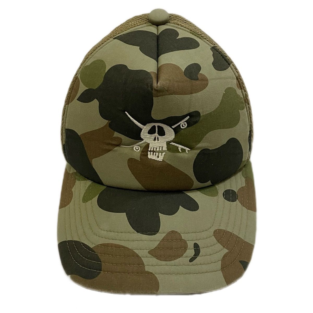 image of Bape x Stussy 1St Camo Mesh Cap in Green, Men's