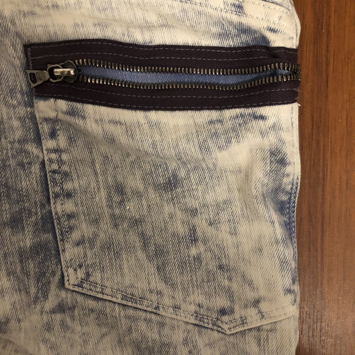 Hysteric Glamour Y2K low rise acid wash zip pocket skinny jeans Size 28" / US 6 / IT 42 - 3 Thumbnail