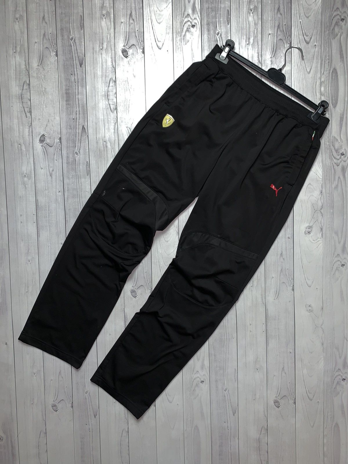 Vintage Ferrari pants joggers size M puma