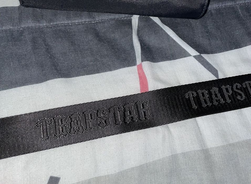 Trapstar London trapstar bag Grailed