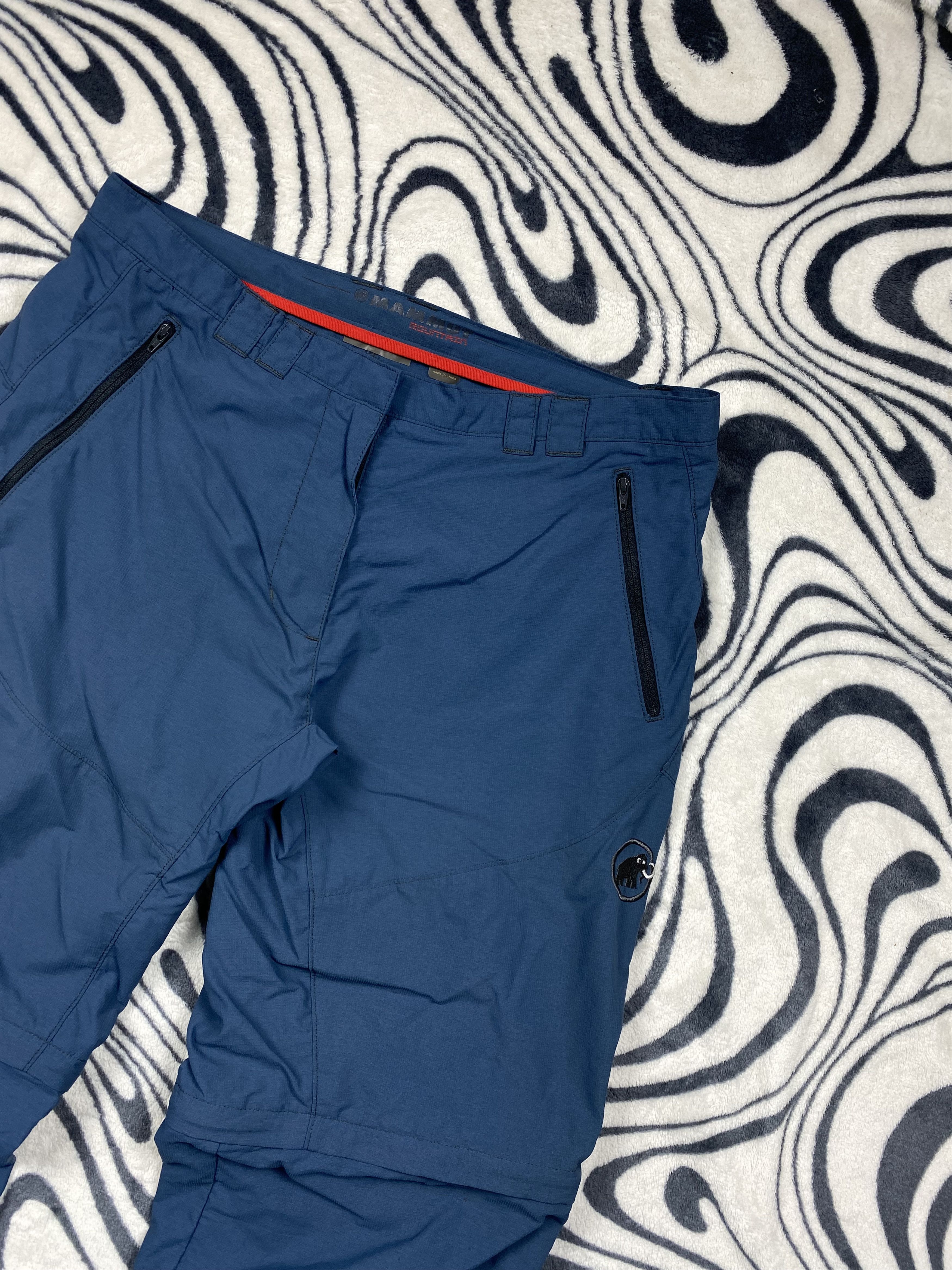Mammut Mammut Womens Outdoor Cargo Pants Shorts Size 34" / US 12 / IT 48 - 2 Thumbnail