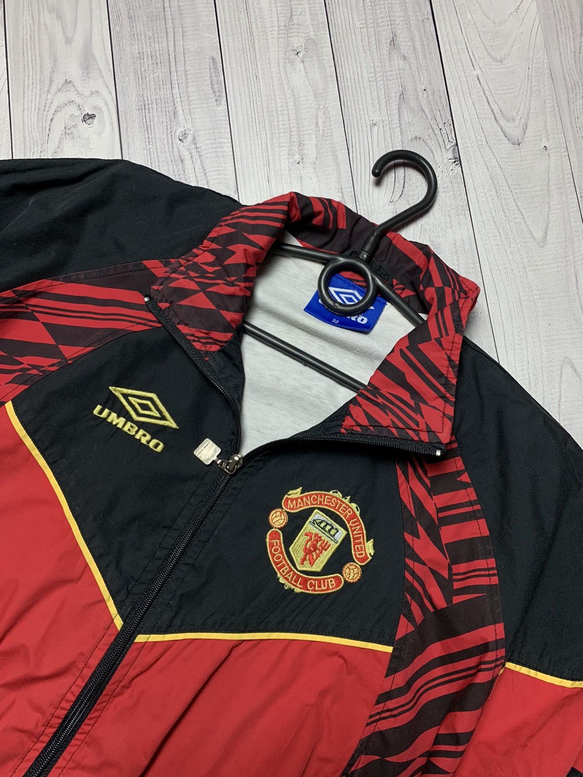 Umbro Vintage track jacket Umbro Manchester United size Xs rare Size US XS / EU 42 / 0 - 2 Thumbnail