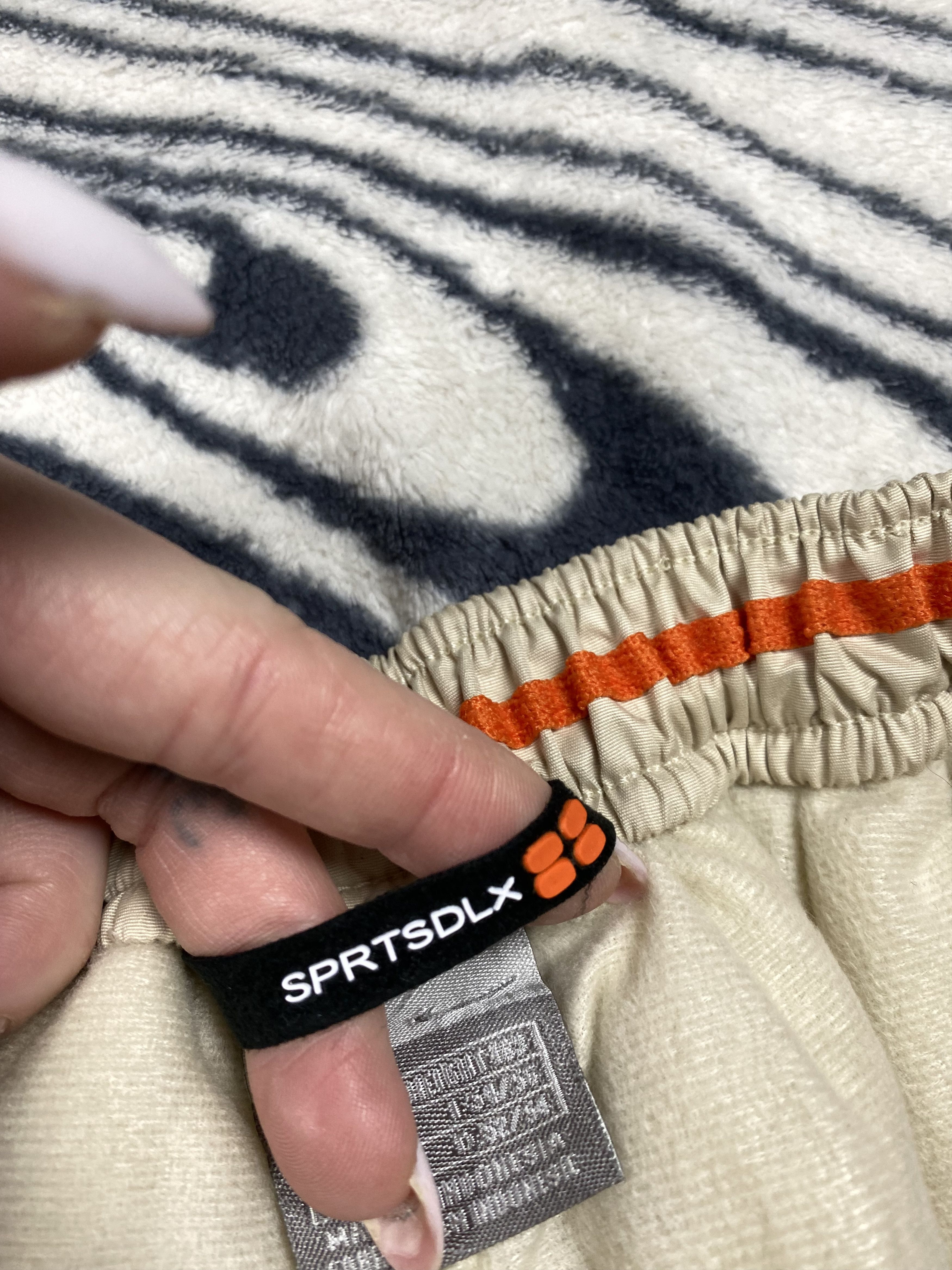 Nike Nike SPRTSDLX Vintage Nylon Pants inside on fleece Y2K Size US 34 / EU 50 - 8 Thumbnail