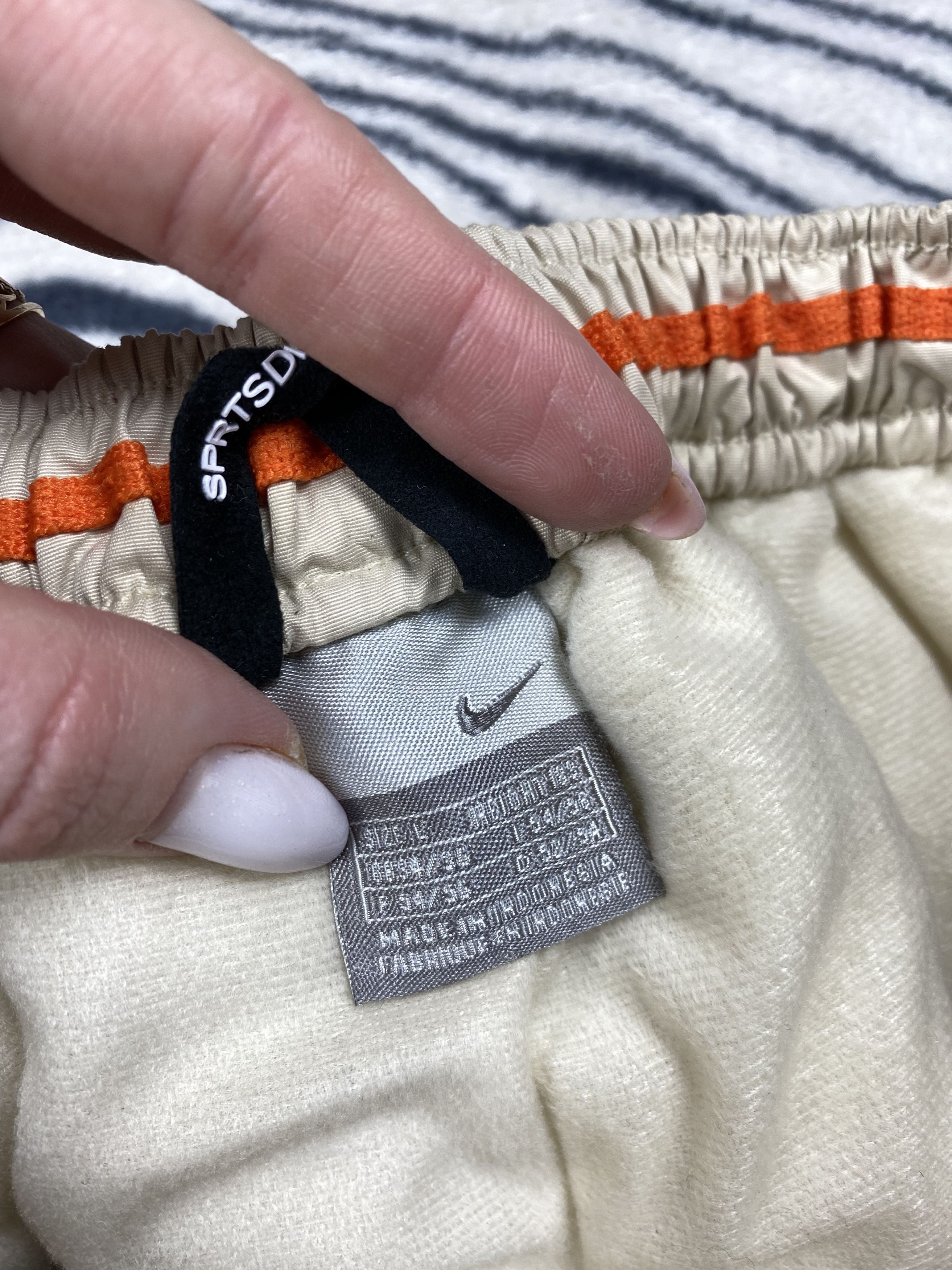 Nike Nike SPRTSDLX Vintage Nylon Pants inside on fleece Y2K Size US 34 / EU 50 - 9 Thumbnail