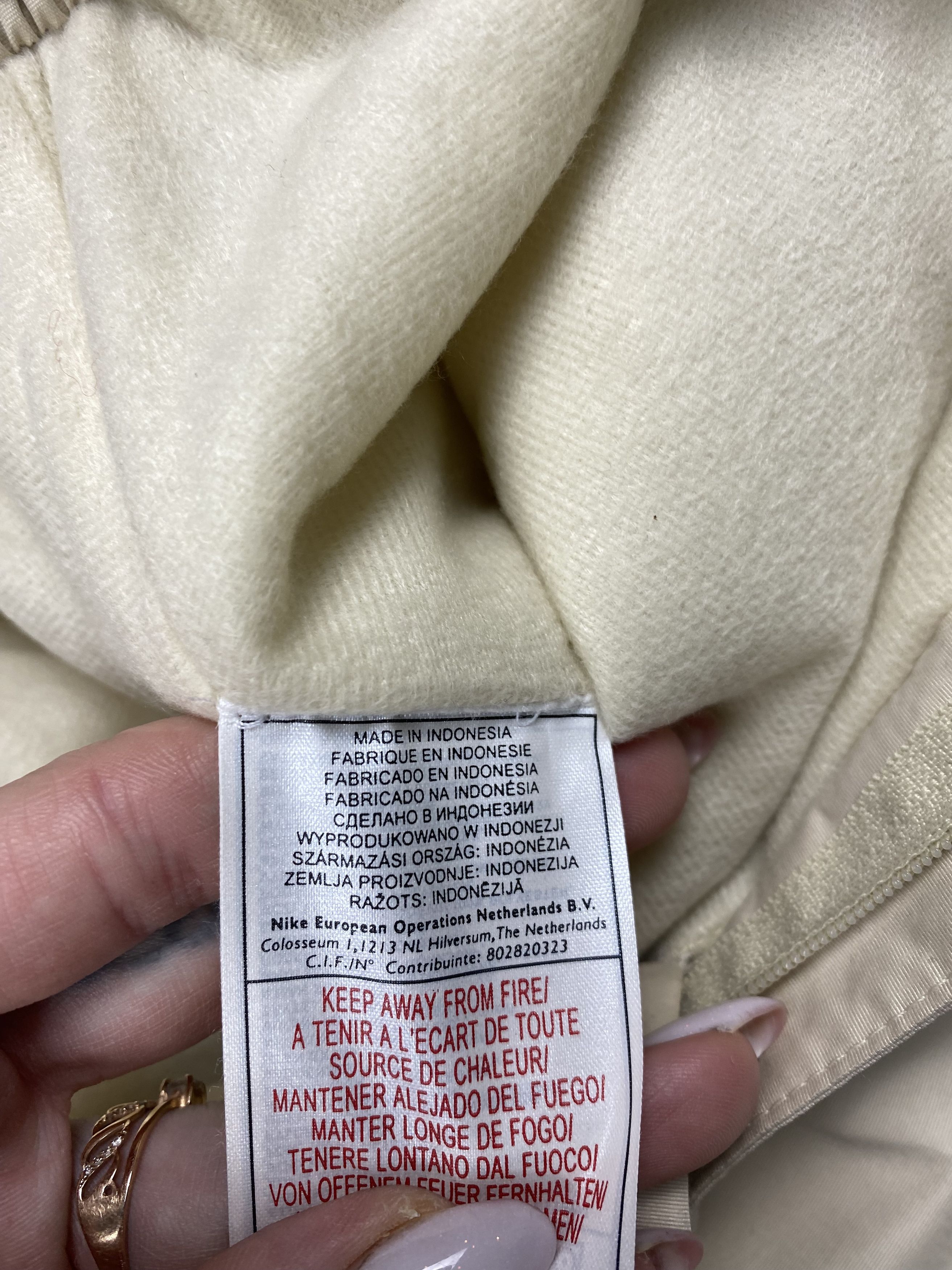 Nike Nike SPRTSDLX Vintage Nylon Pants inside on fleece Y2K Size US 34 / EU 50 - 11 Thumbnail