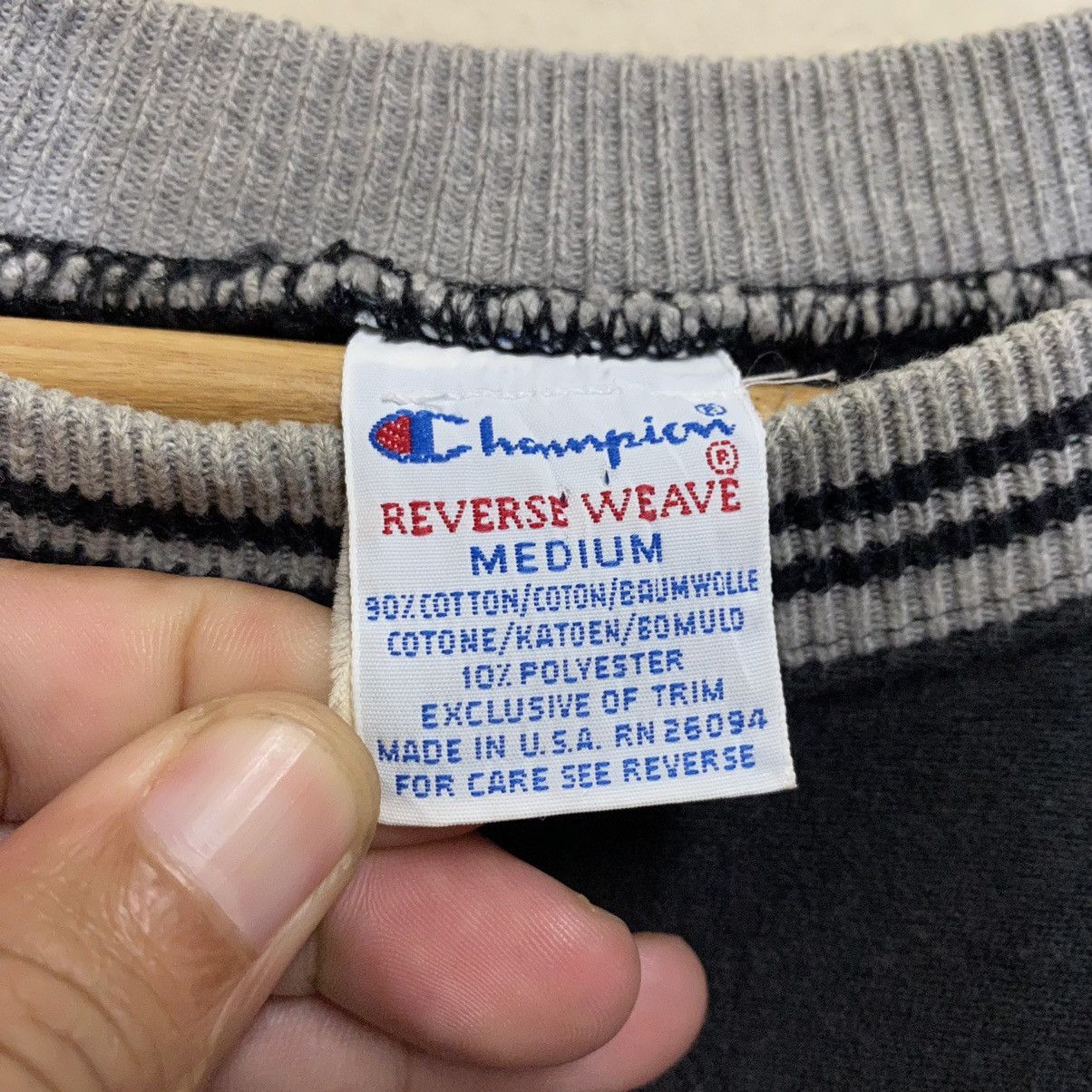 Champion × Sports Specialties × Vintage Vintage Champion Reverse Weave Big Logo Crewneck Sweatshirt Size US M / EU 48-50 / 2 - 8 Thumbnail
