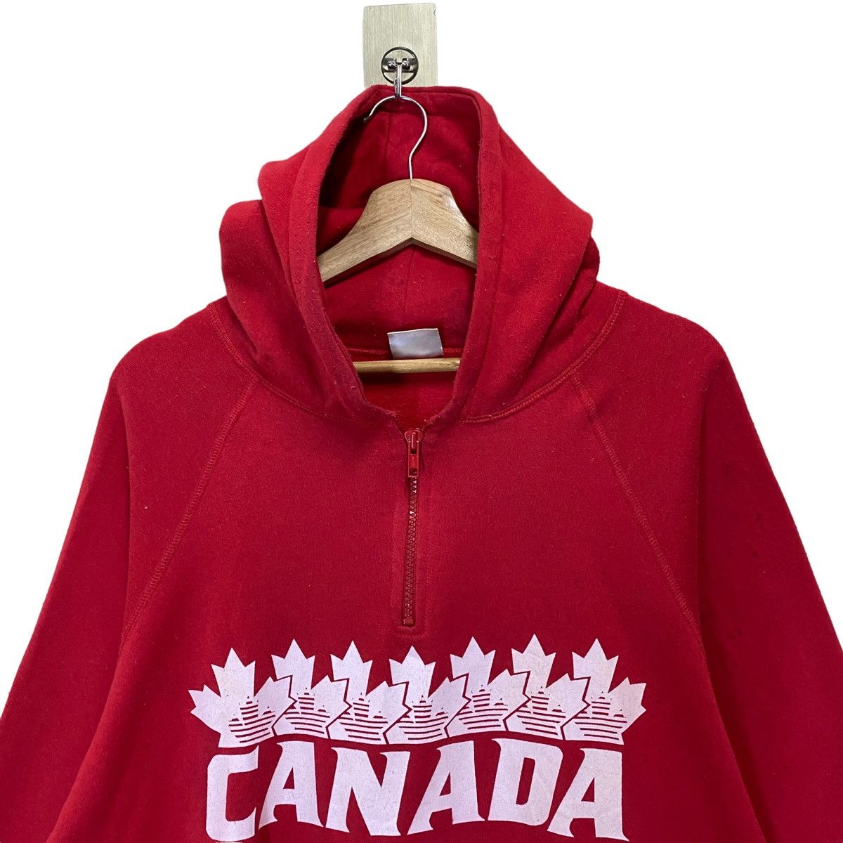 Vintage Vintage Canada Big Logo Crewneck Sweatshirt Size S Size US S / EU 44-46 / 1 - 4 Thumbnail