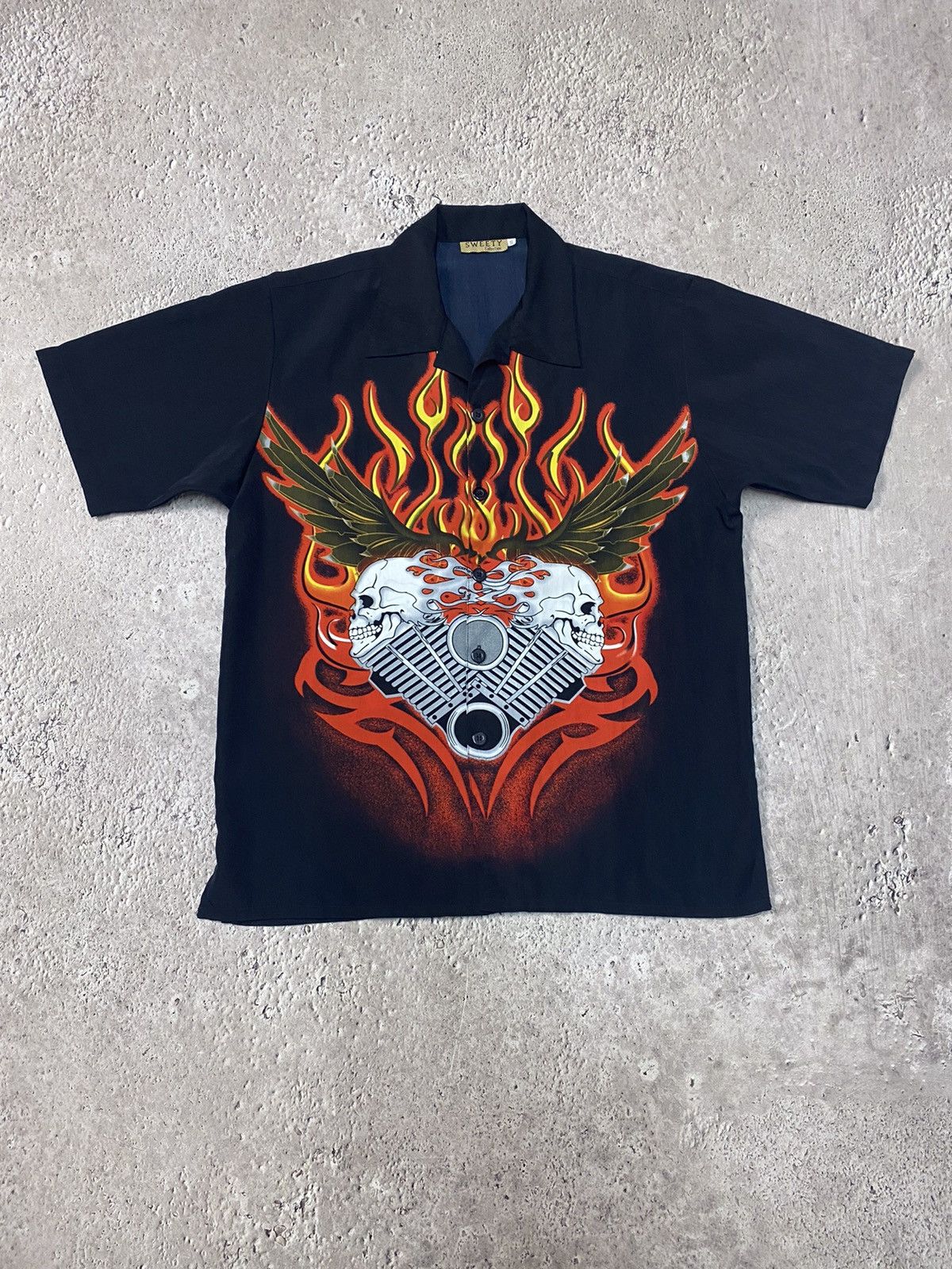 Vintage Y2K skull flame shirt button up