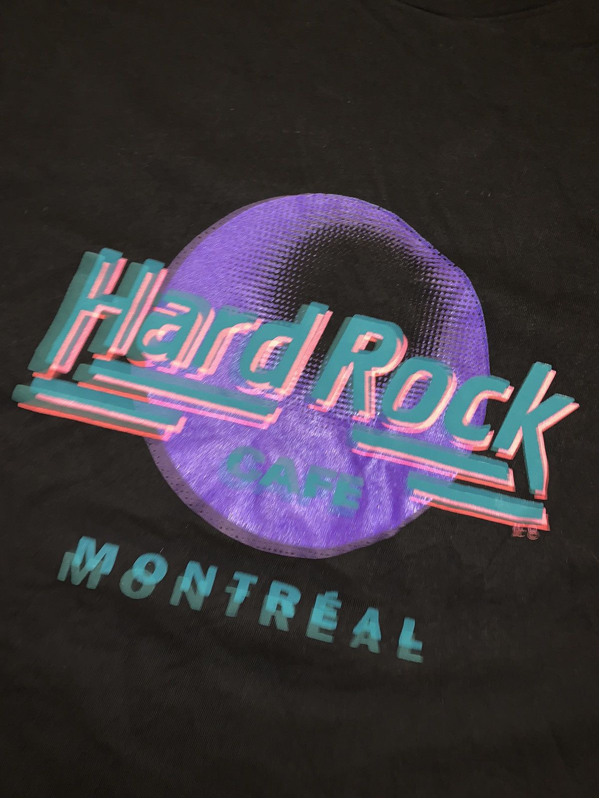 Band Tees × Hard Rock Cafe Hard Rock Cafe Montreal L band tee T-shirt polo merch y2k Size US L / EU 52-54 / 3 - 6 Thumbnail