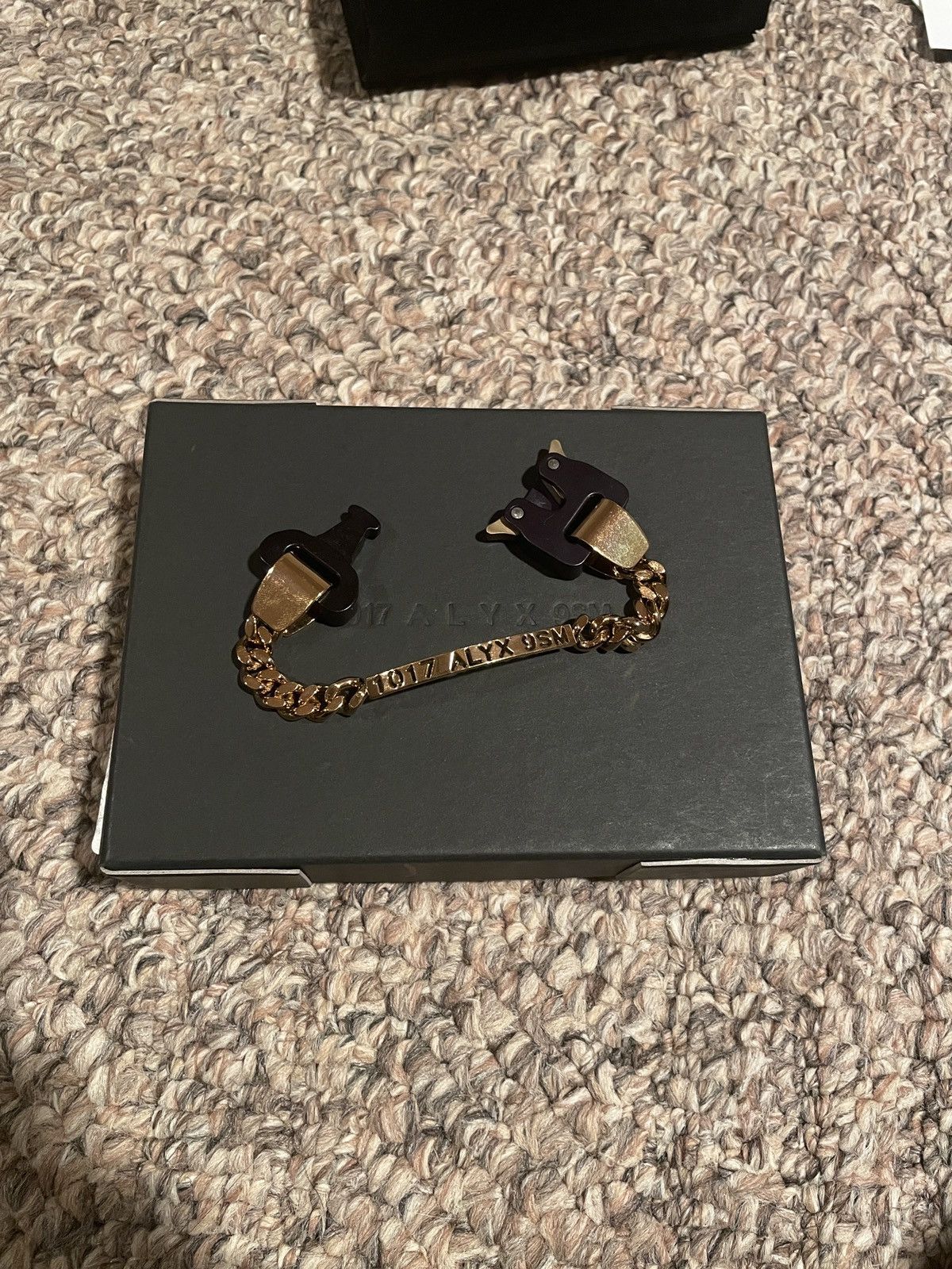 1017 ALYX 9SM Gold Shiny Buckle Bracelet [F21] Size ONE SIZE - 3 Thumbnail